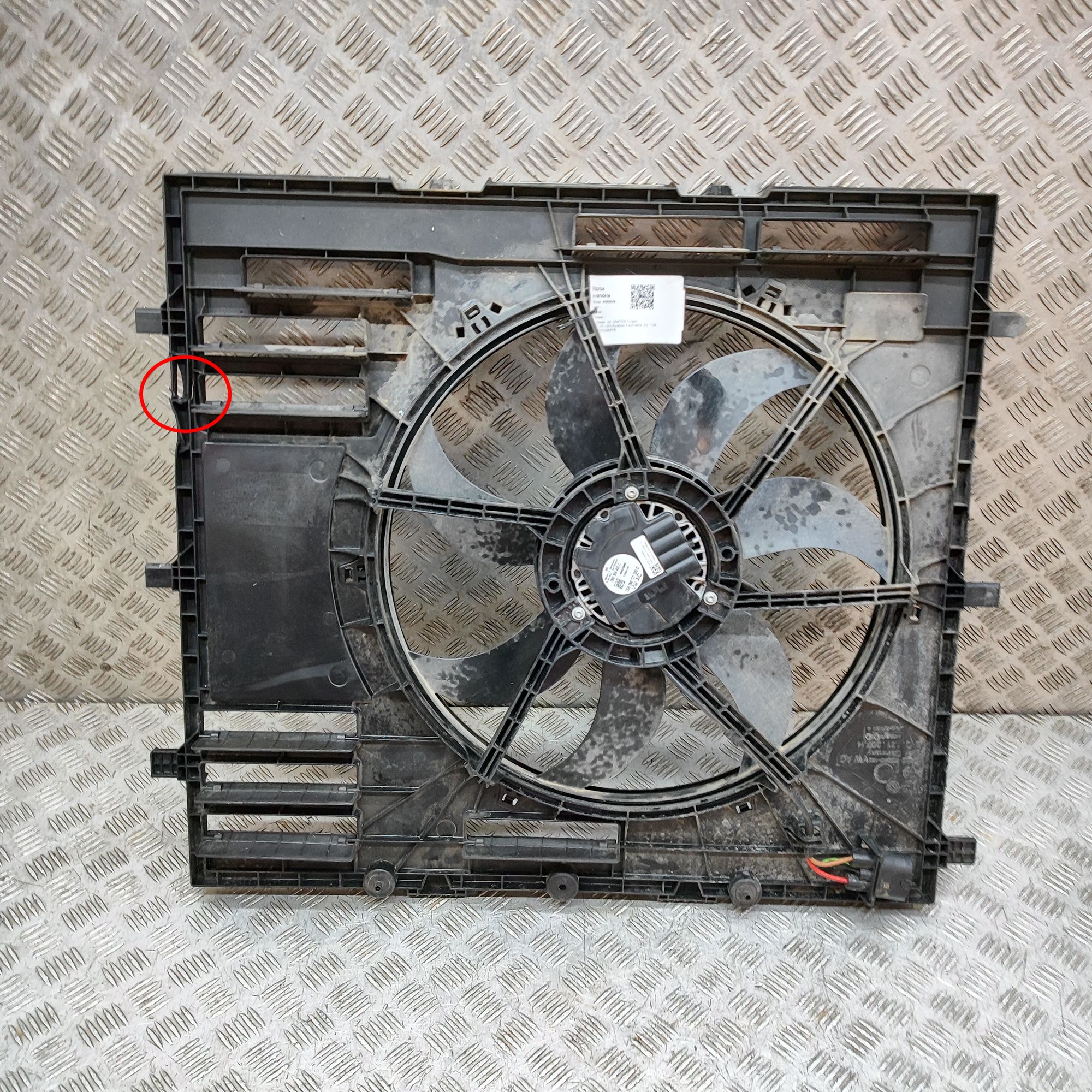 Volkswagen Crafter Engine Cooling Fan Shroud Engine Cooling Fan Shroud — VW CRAFTER (Van SY_...