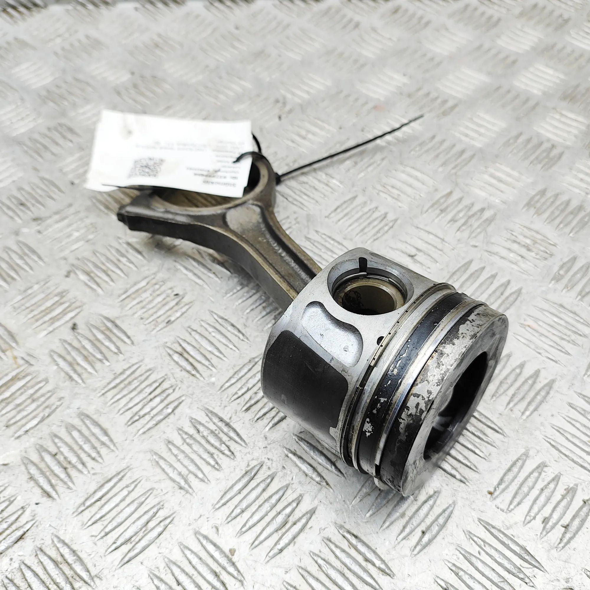 Land Rover Range Rover (L405) Piston Piston — LAND ROVER RANGE ROVER (IV L405) (2012...