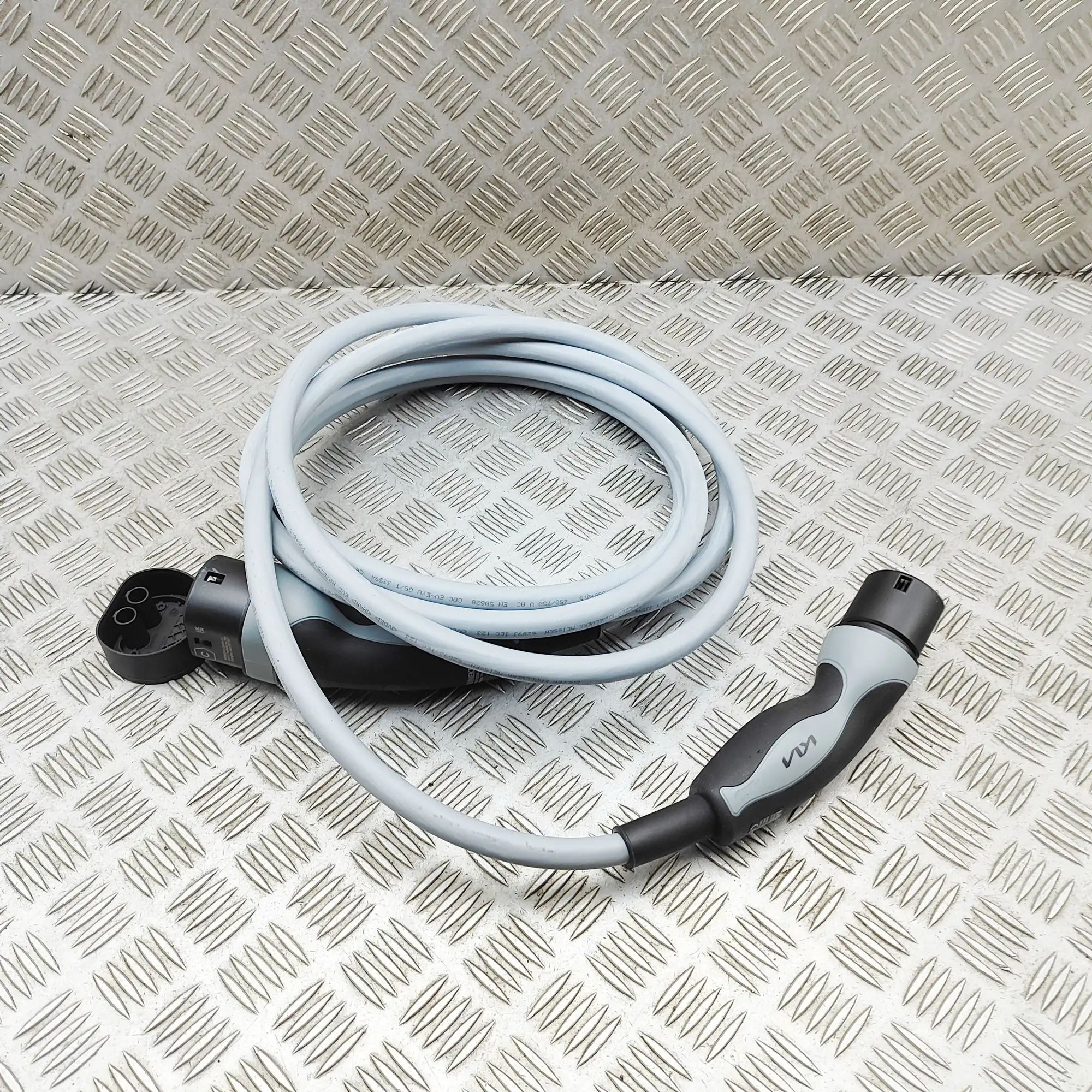 Kia Niro Battery Charging Cable Battery charging cable — KIA NIRO (II) (2022-.....