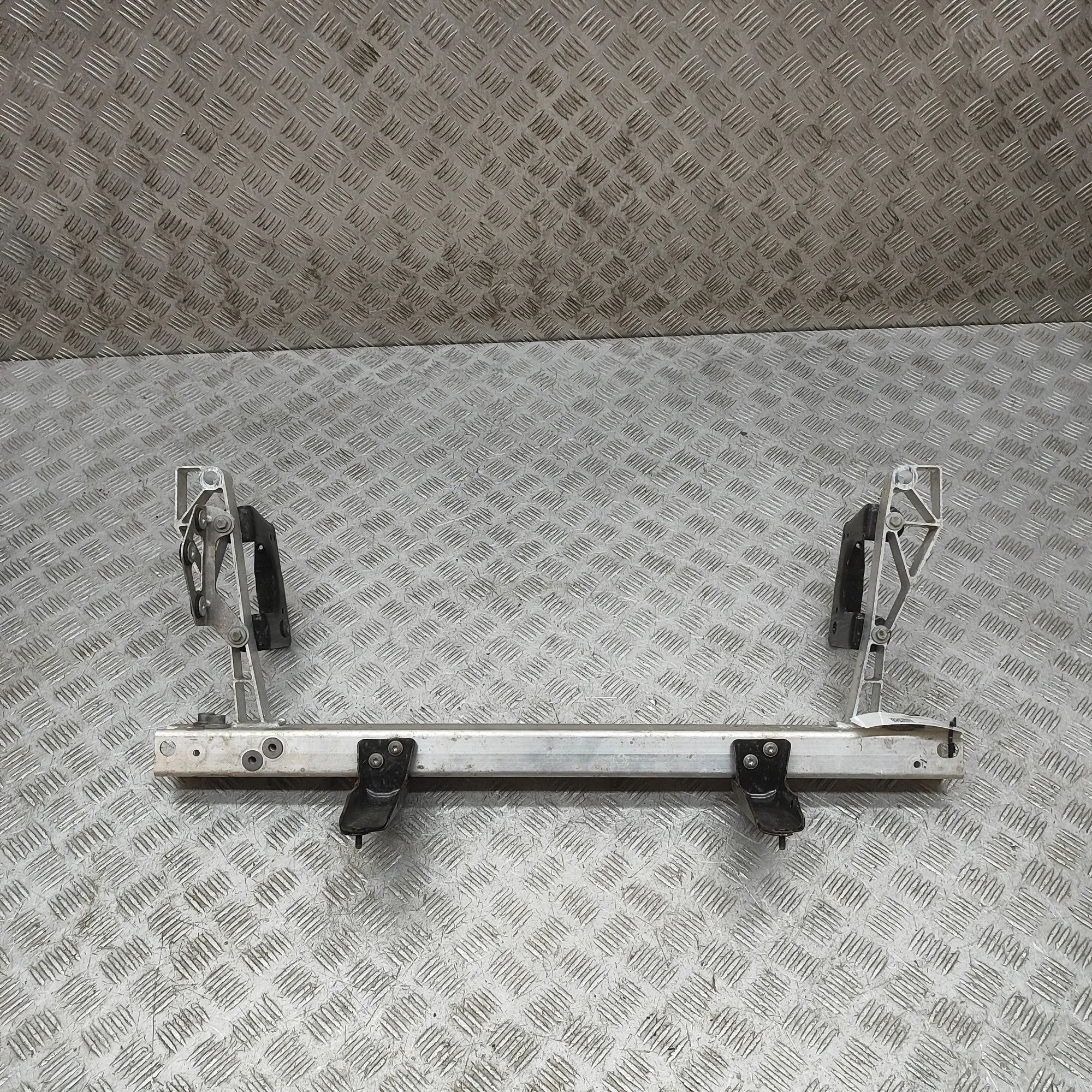 Porsche Taycan Radiator Holder Radiator Holder — PORSCHE TAYCAN (2019-...) — 9...