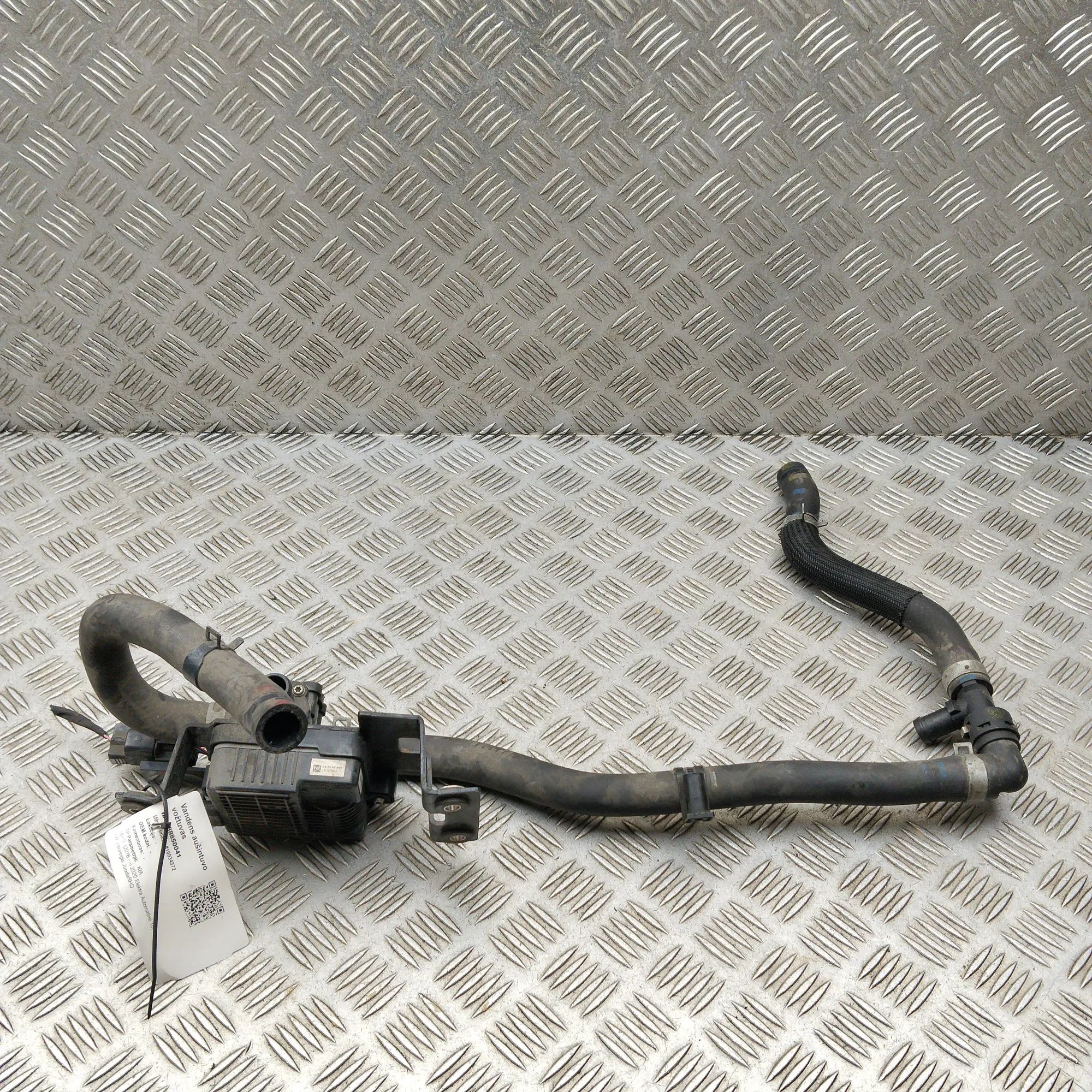 Kia Niro Soojenduse klapp Coolant valve — KIA NIRO (2016-...) — 375V4-Q40...