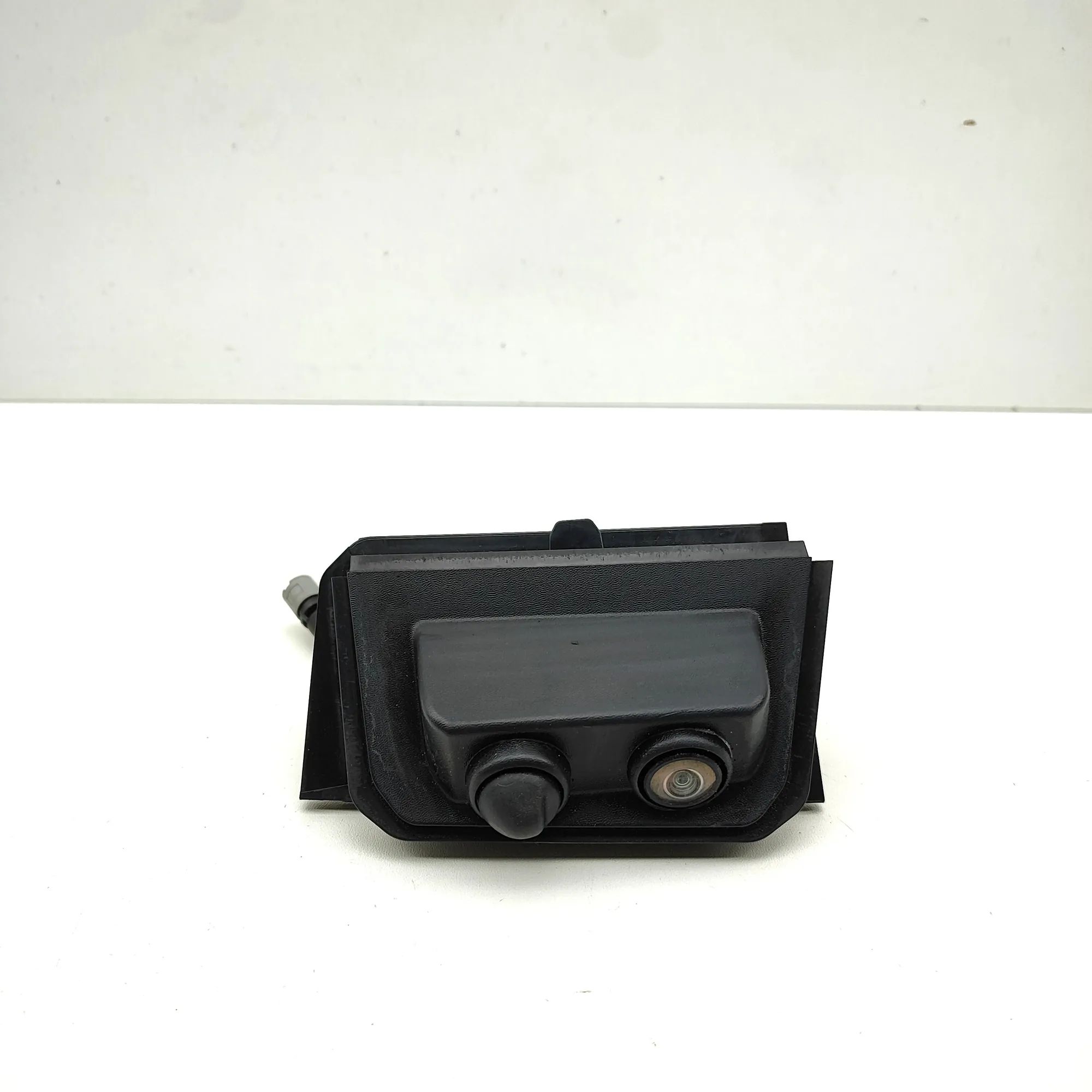 Land Rover Range Rover Sport (L494) Rear View Camera Rear View Camera — LAND ROVER RANGE ROVER SPORT...