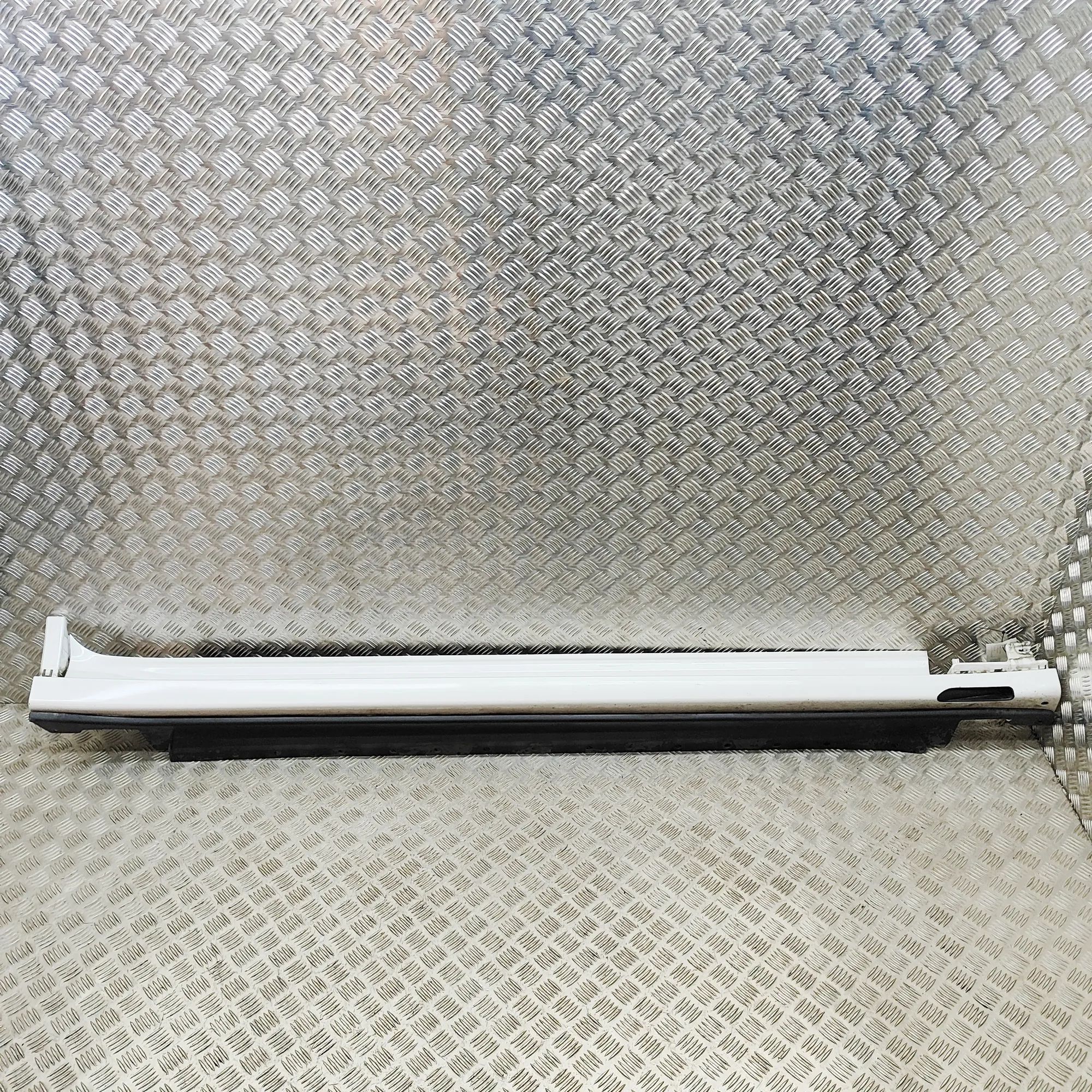 BMW X3 / iX3 (G01) Right Side Plastic Sideskirt Cover Right Side Plastic Sideskirt Cover — BMW IX3 (G...