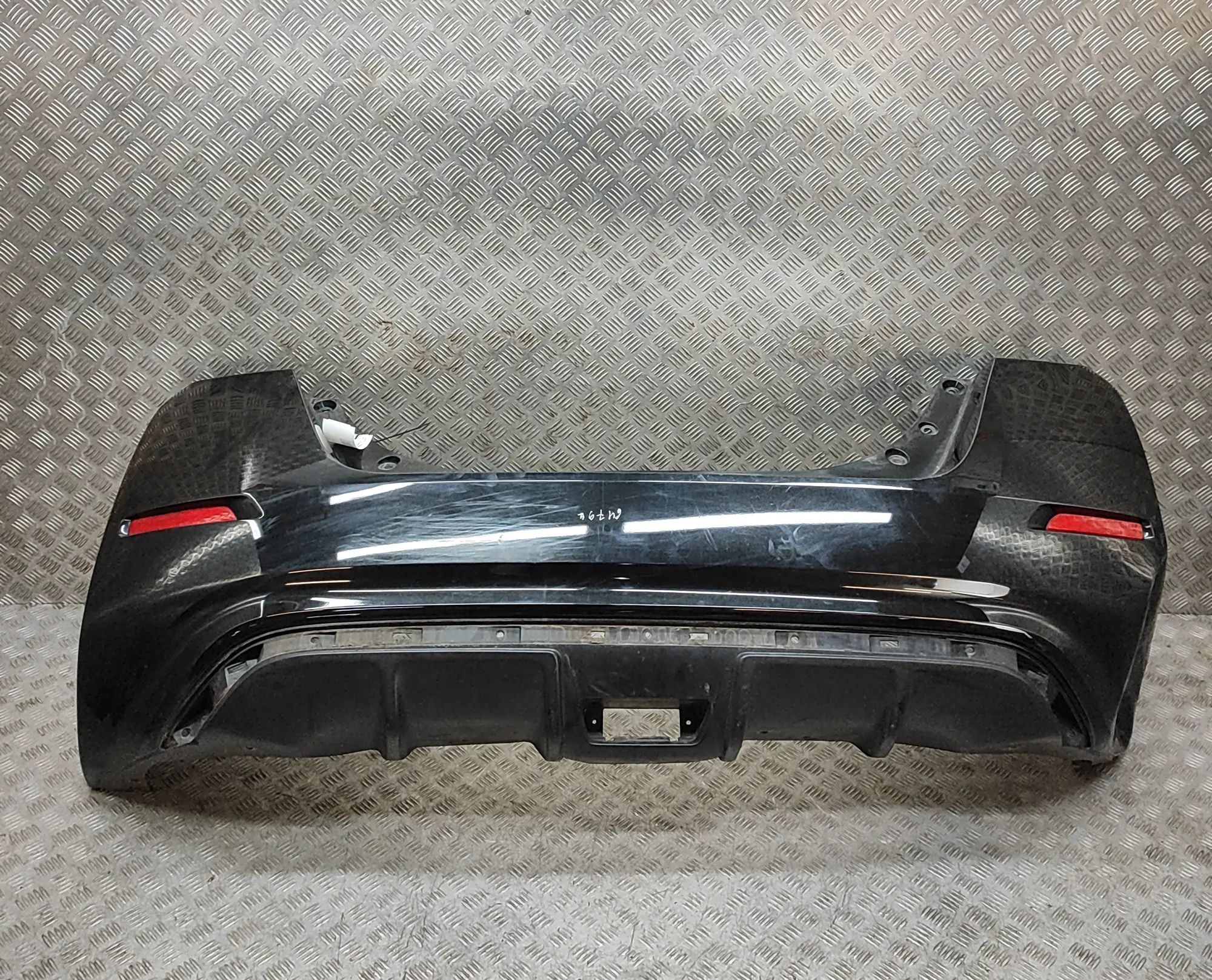 Nissan Leaf Bumper rear Bumper rear — NISSAN LEAF (ZE1) (2017-...) — 85...