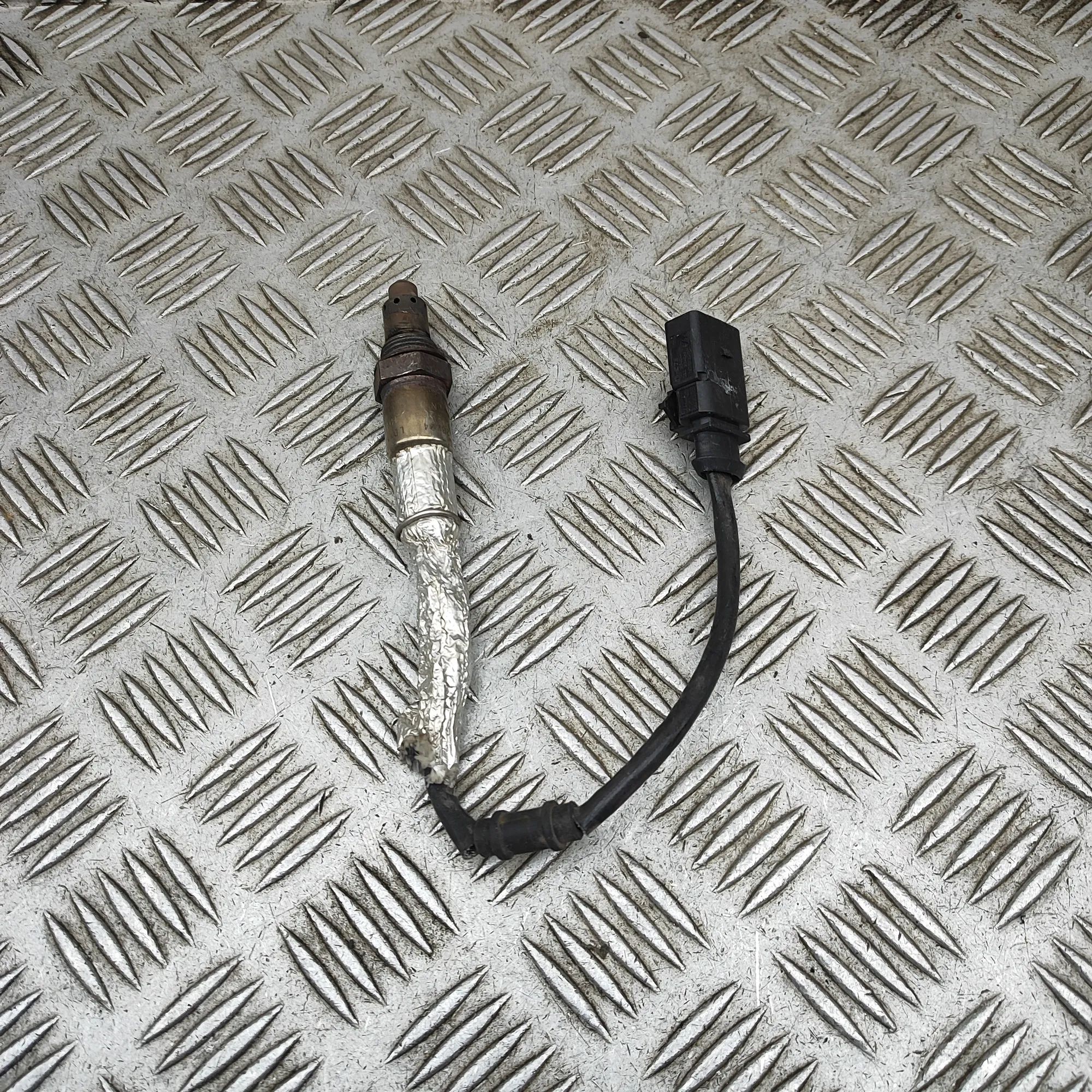 Porsche 911 (992) Lambda Oxygen Sensor Lambda Oxygen Sensor — PORSCHE 911 (992) (2019-...