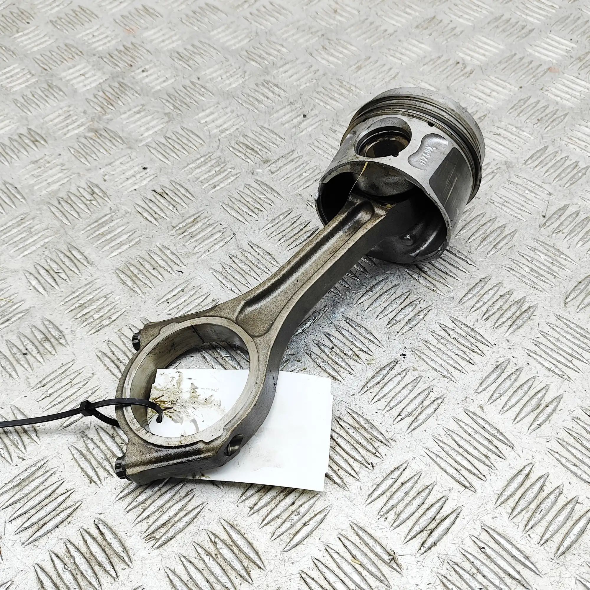 Land Rover Range Rover (L405) Piston Piston — LAND ROVER RANGE ROVER (IV L405) (2012...