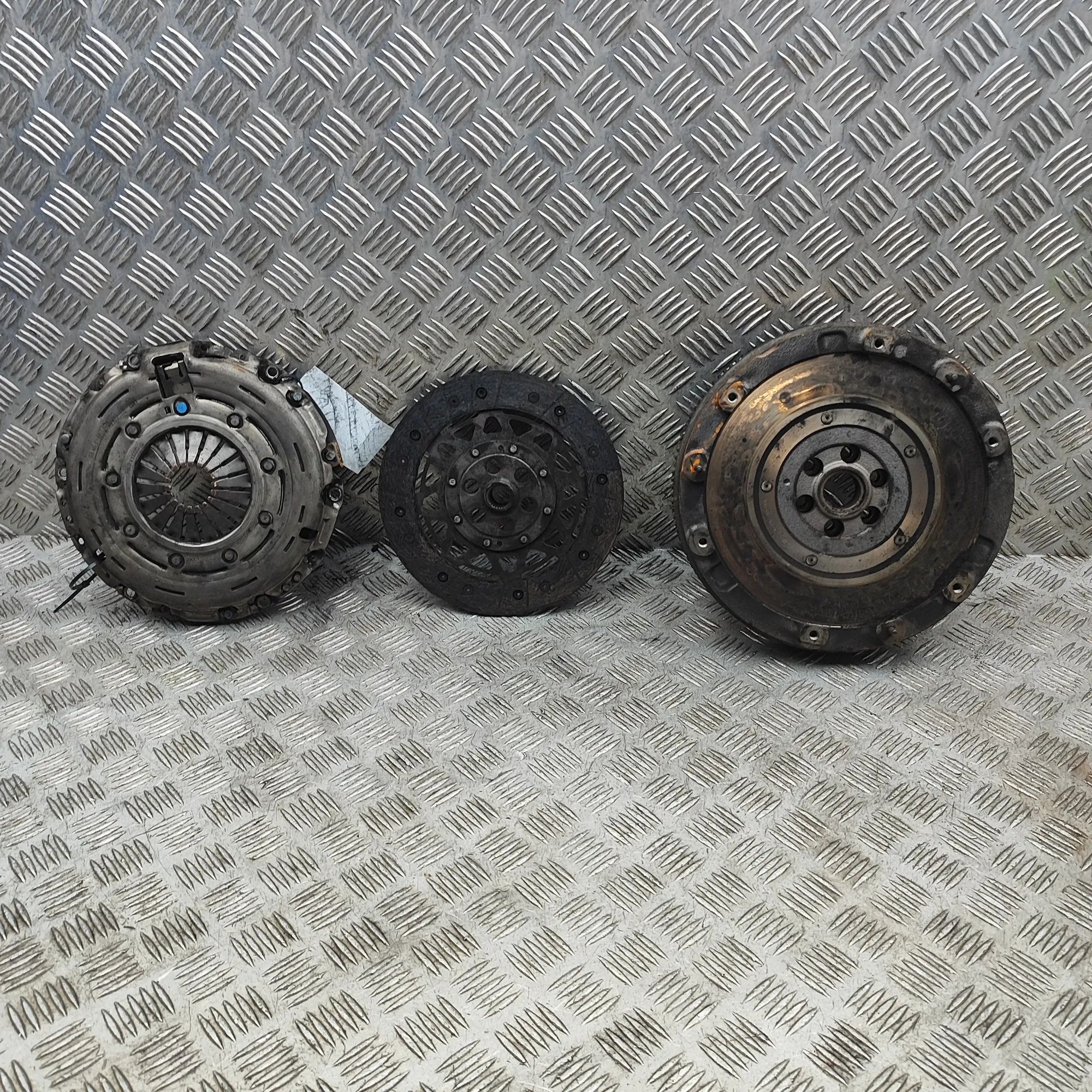 Mini One, Cooper, Clubman (R55 - R59) sankabos komplektas