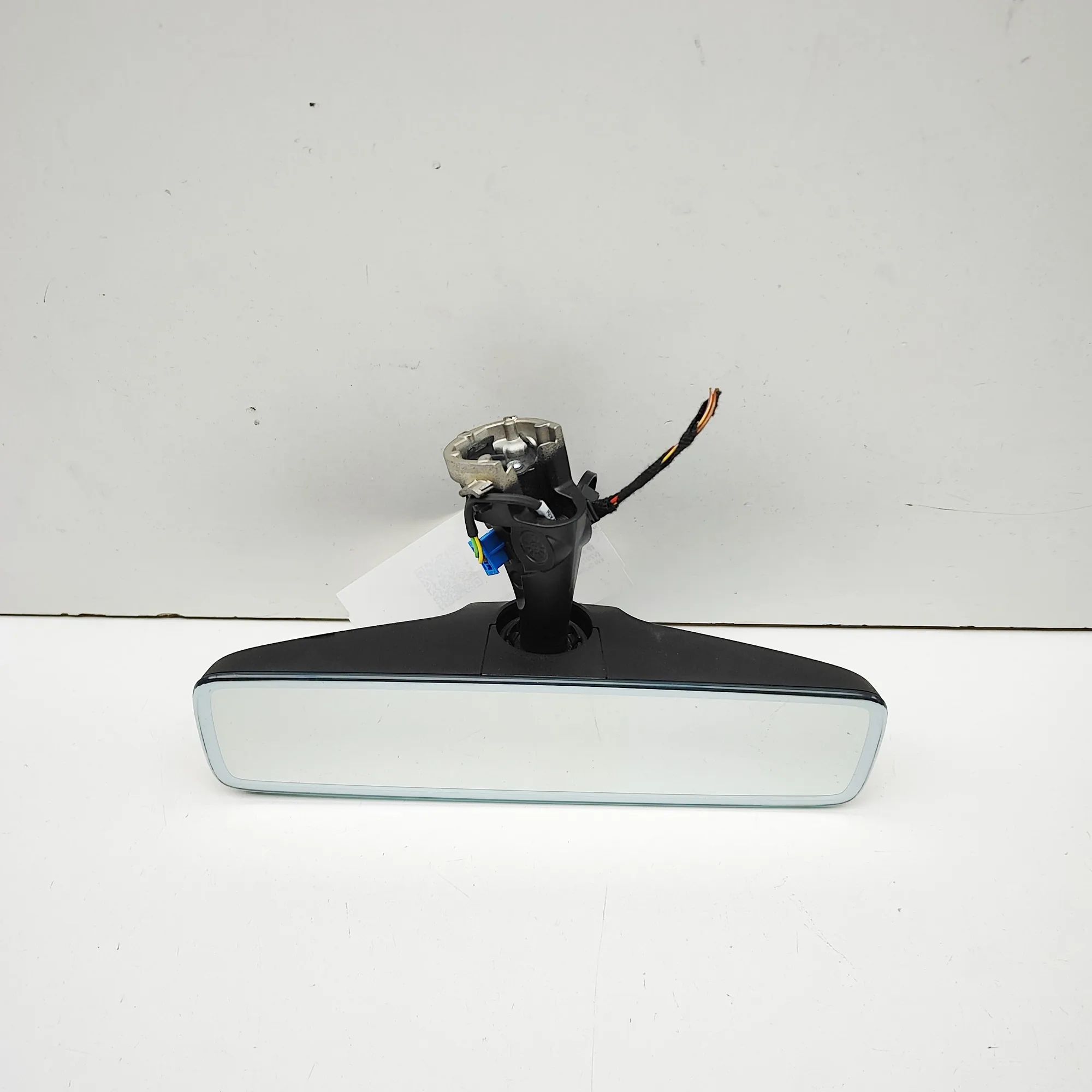 Mercedes-Benz EQS (V297 / X296) Interior Rear View Mirror Interior Rear View Mirror — MERCEDES BENZ EQS (...