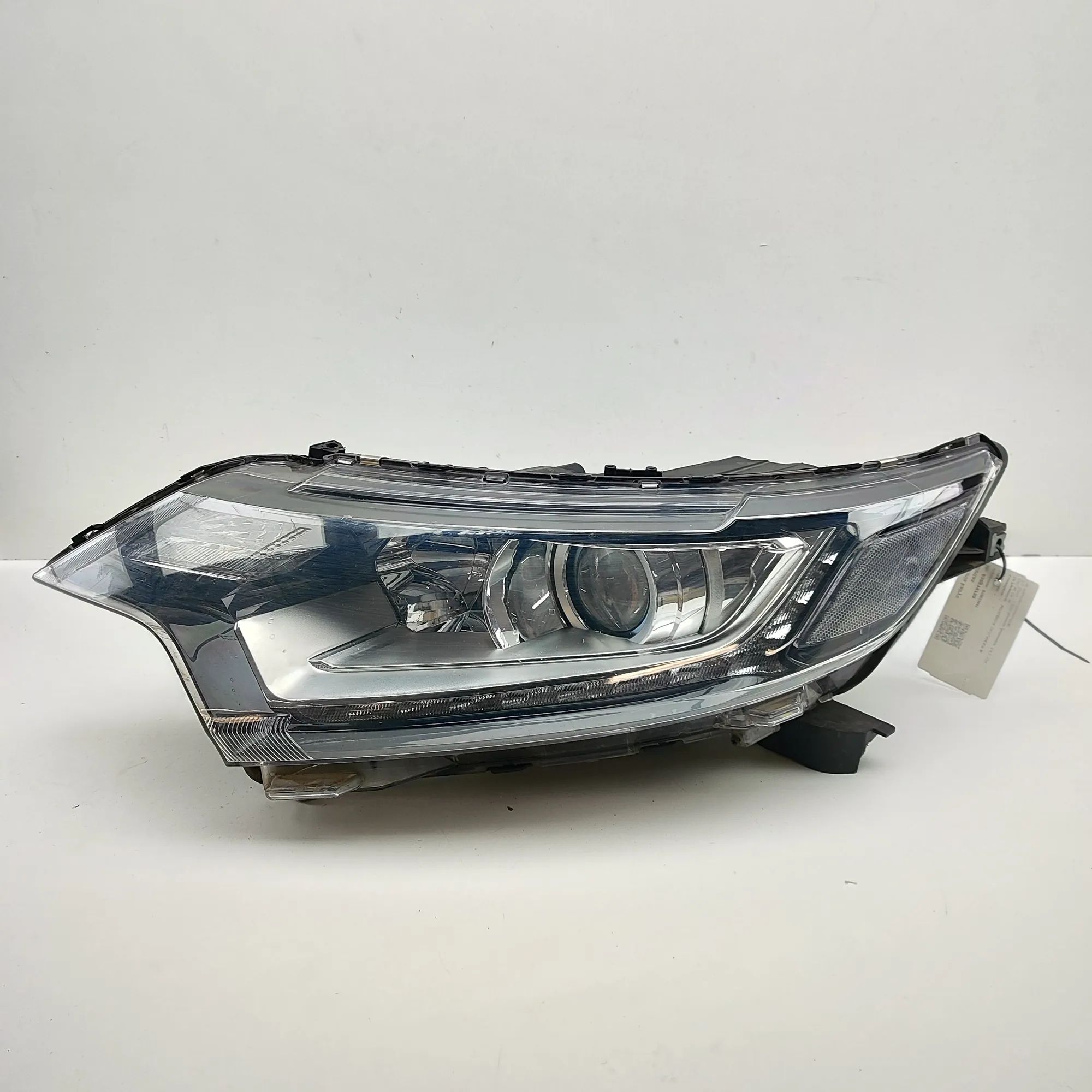 Mitsubishi Outlander Front Left Headlight Front Left Headlight — MITSUBISHI OUTLANDER (II...