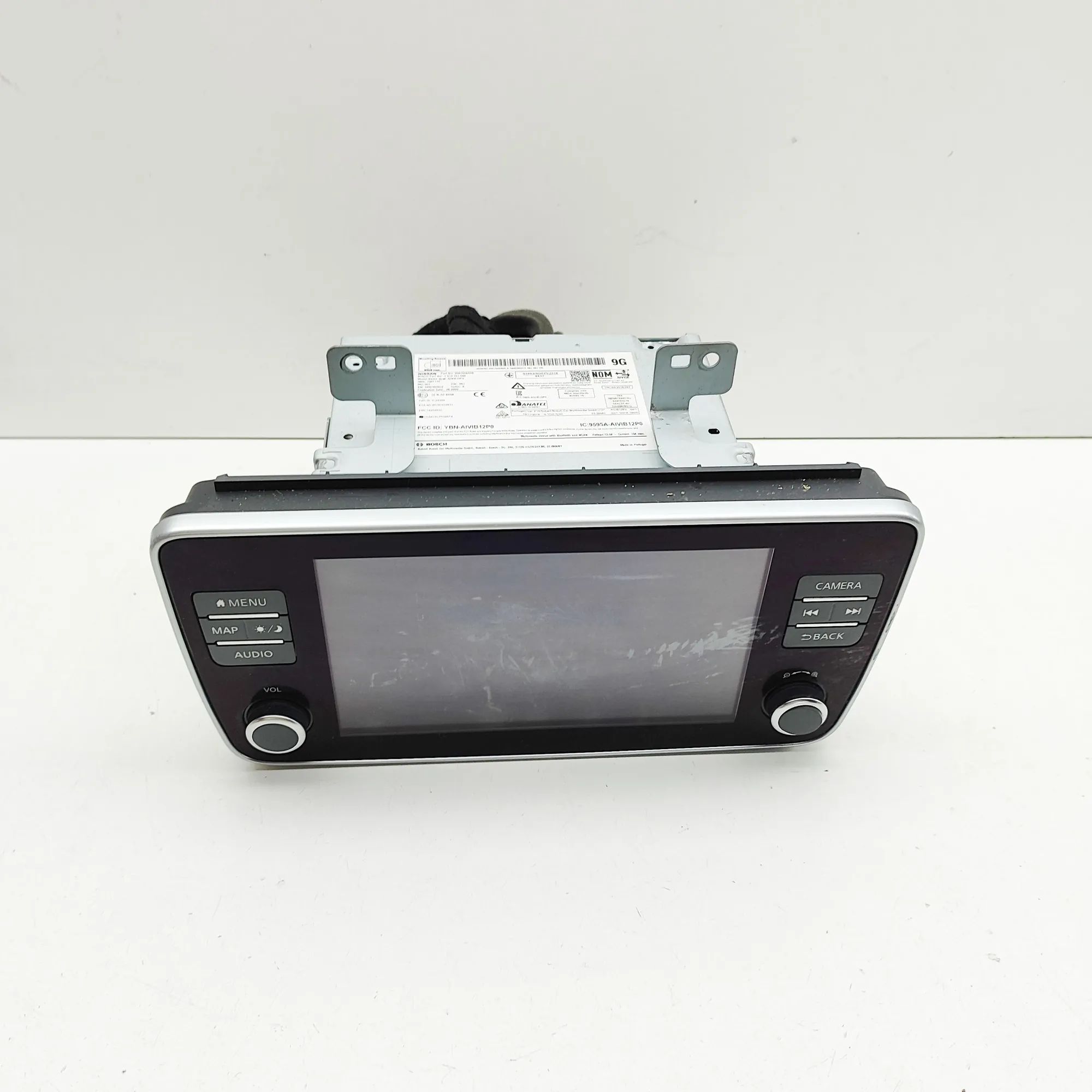 Nissan Leaf Radio / CD / navigation head unit Radio / CD / navigation head unit — NISSAN LEAF...