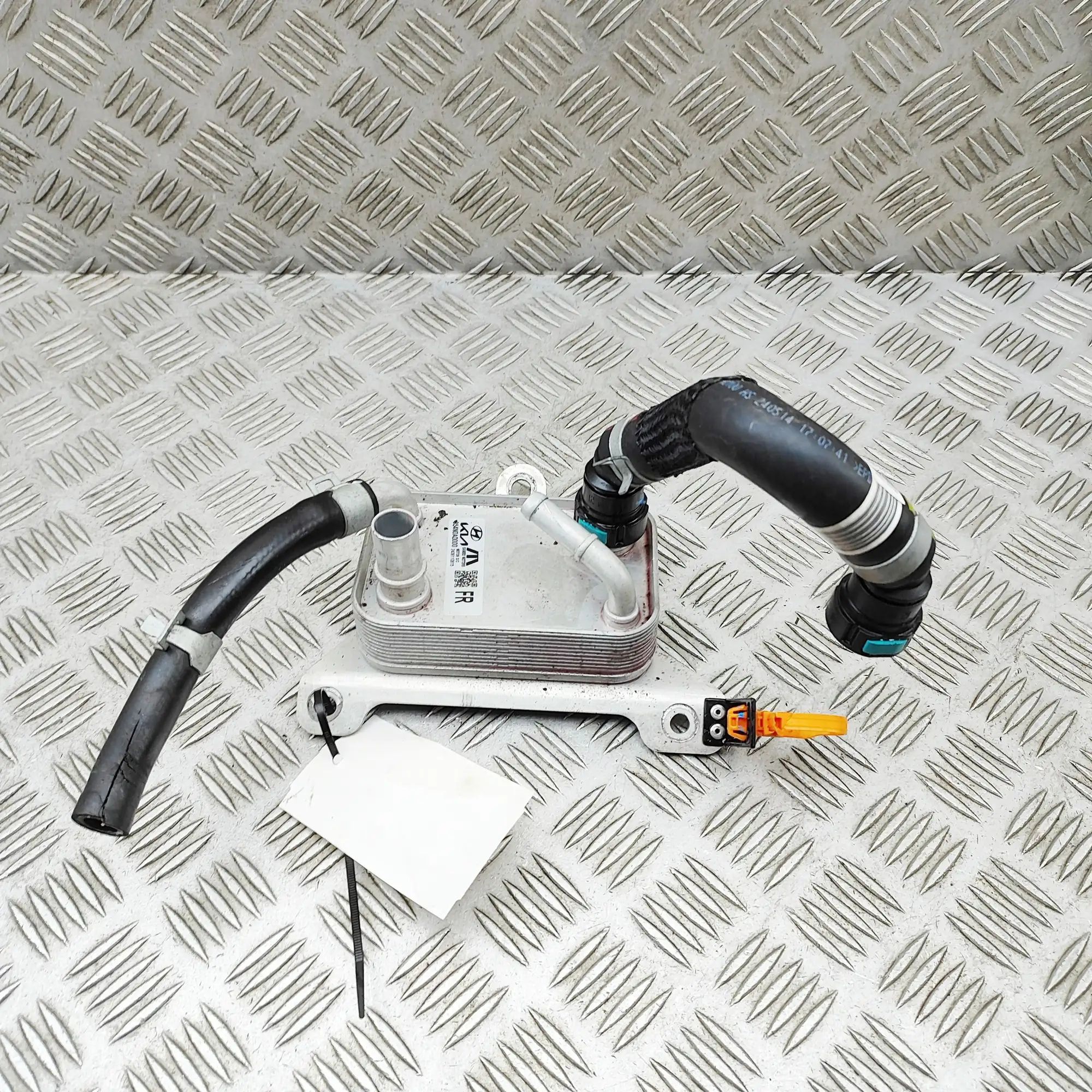 Kia Niro Oil Cooling Radiator Oil Cooling Radiator — KIA NIRO (II) (2022-...)...