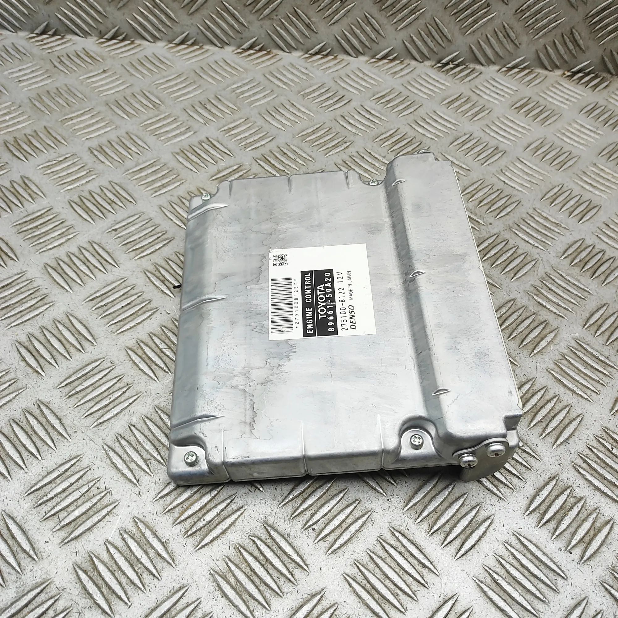 Lexus LS Engine Control Unit Engine Control Unit — LEXUS LS (_F4_) (2006-......