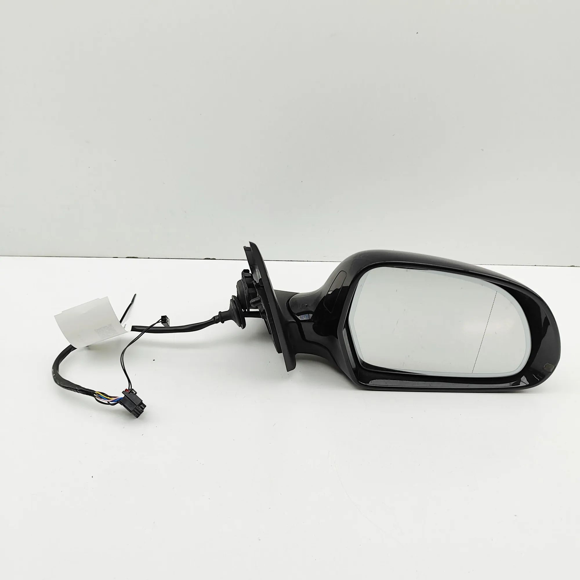 Audi Q3 (8U) Right Side Wing Mirror Right Side Wing Mirror — AUDI Q3 (8U) (2011-201...