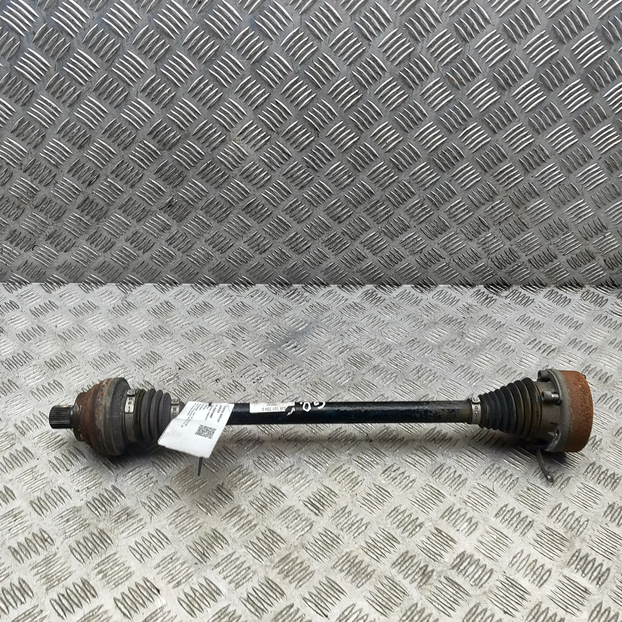 Audi Q3 (F3) Rear Right Driveshaft Rear Right Driveshaft — AUDI Q3 (Sportback F3N)...