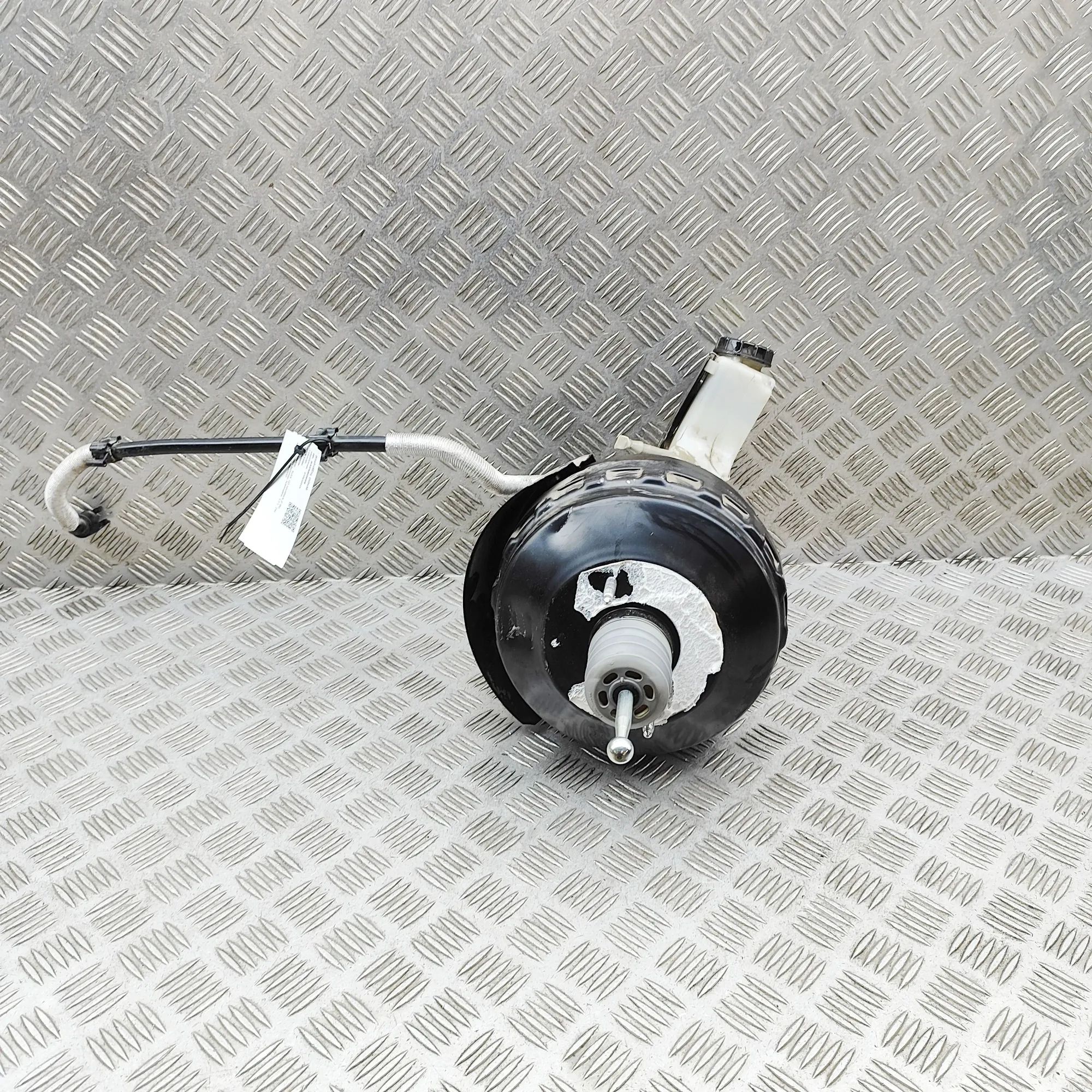 Audi Q3 (F3) Brake Servo Booster Brake Servo Booster — AUDI Q3 (Sportback F3N) (...