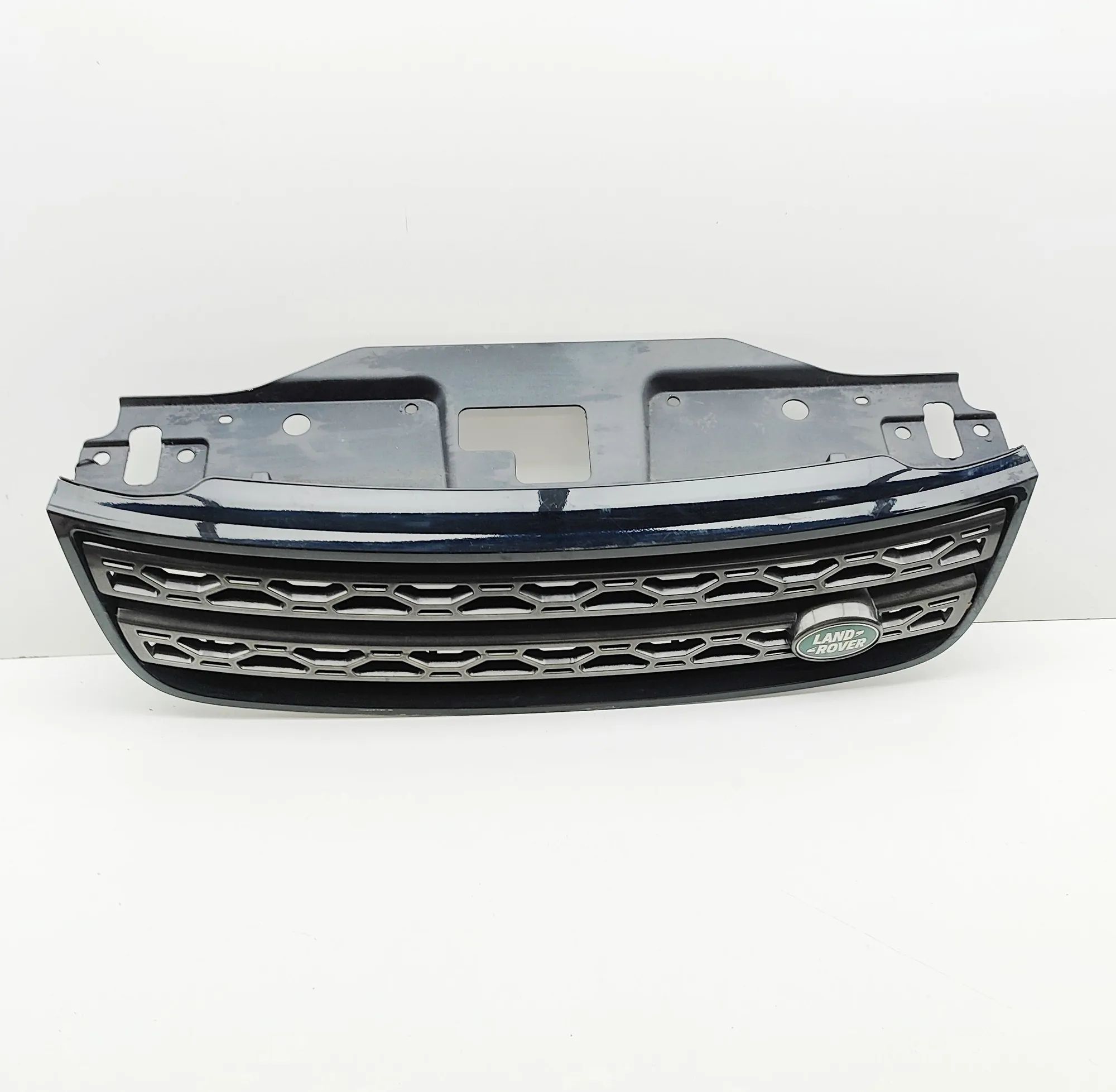Land Rover Discovery Radiator Grille Radiator grille — LAND ROVER DISCOVERY (V L462)...