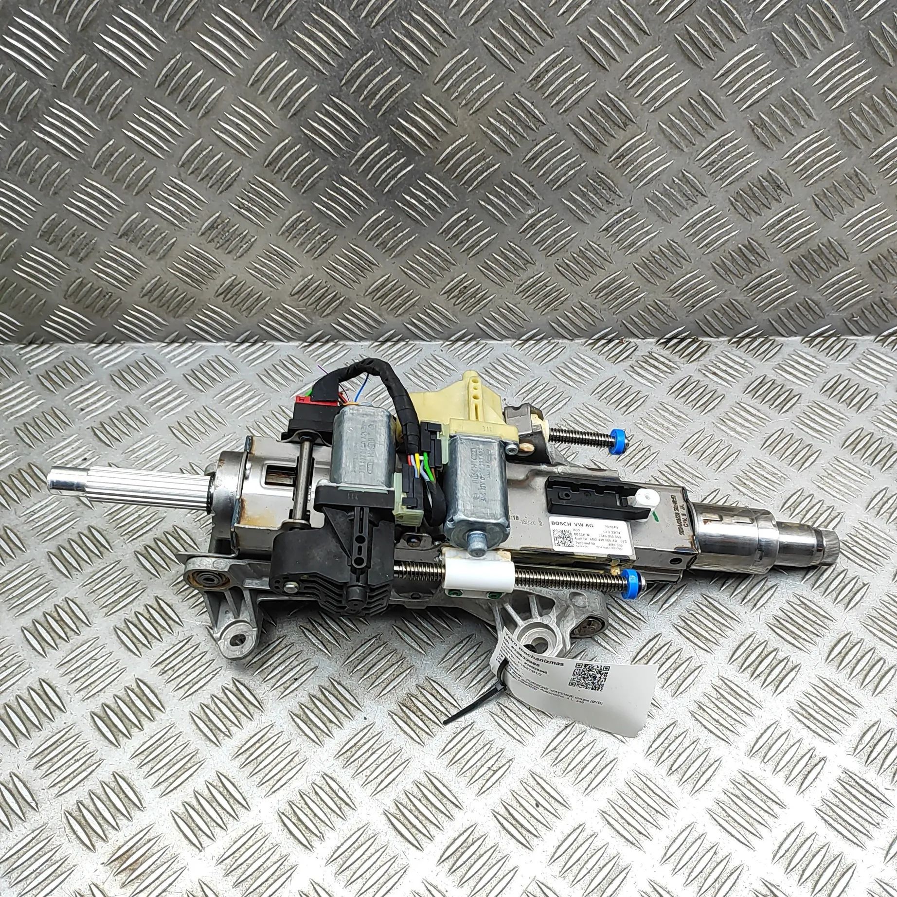 Porsche Cayenne Steering Column Mechanism Steering Column Mechanism — PORSCHE CAYENNE (Co...