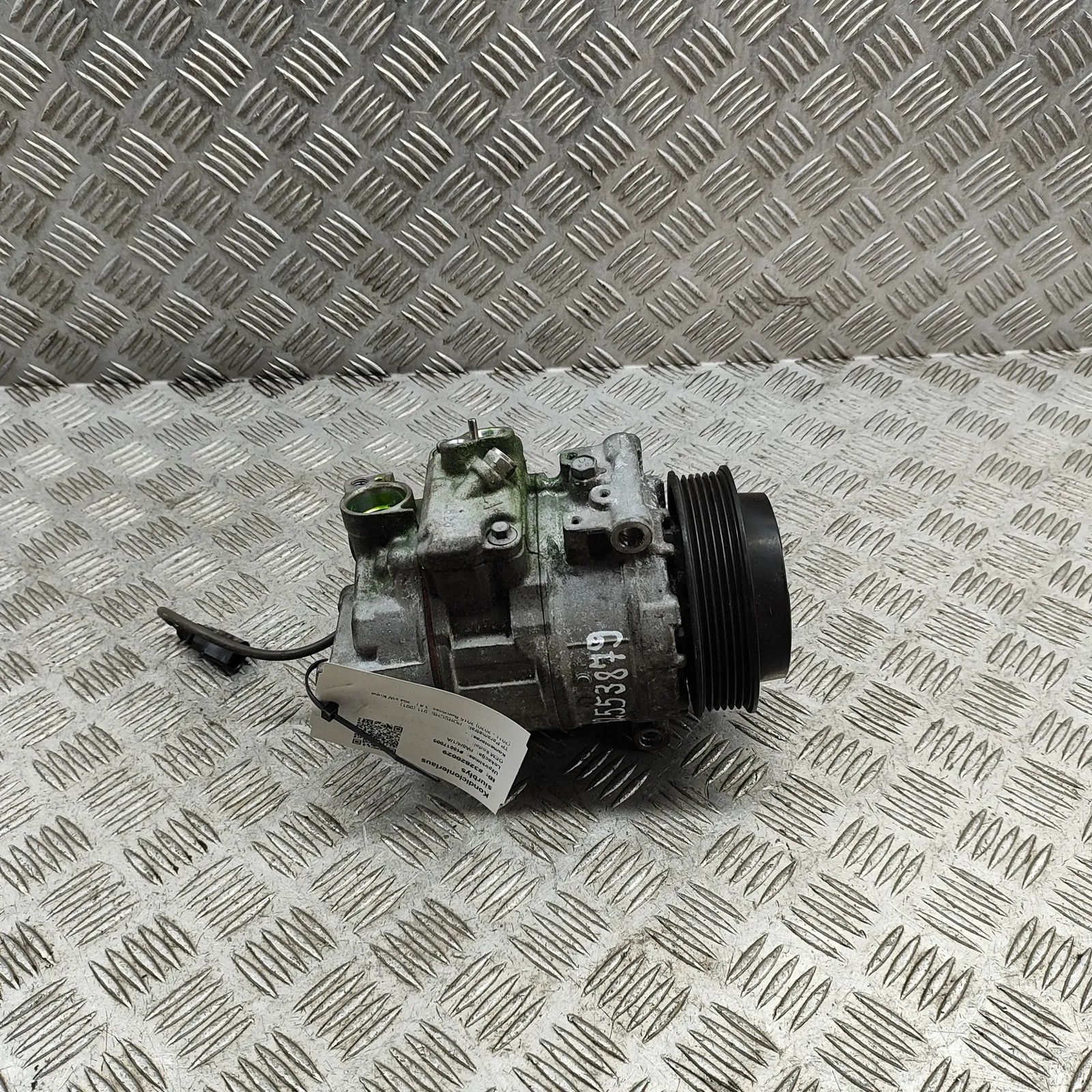Porsche 911 (991) Air-conditioning compressor Air-conditioning compressor — PORSCHE 911 (991)...