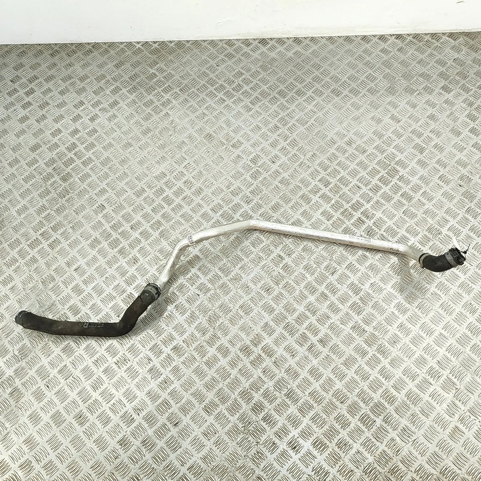 Porsche 911 (992) Jäähdytysnesteletku Coolant hose — PORSCHE 911 (992) (2019-...) — 9...