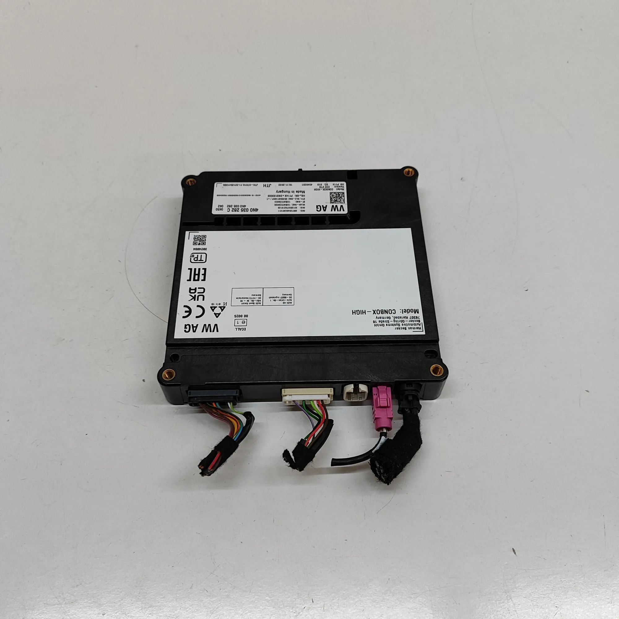 Porsche Taycan Блок управления телефоном Phone Control Unit — PORSCHE TAYCAN (2019-...) ...