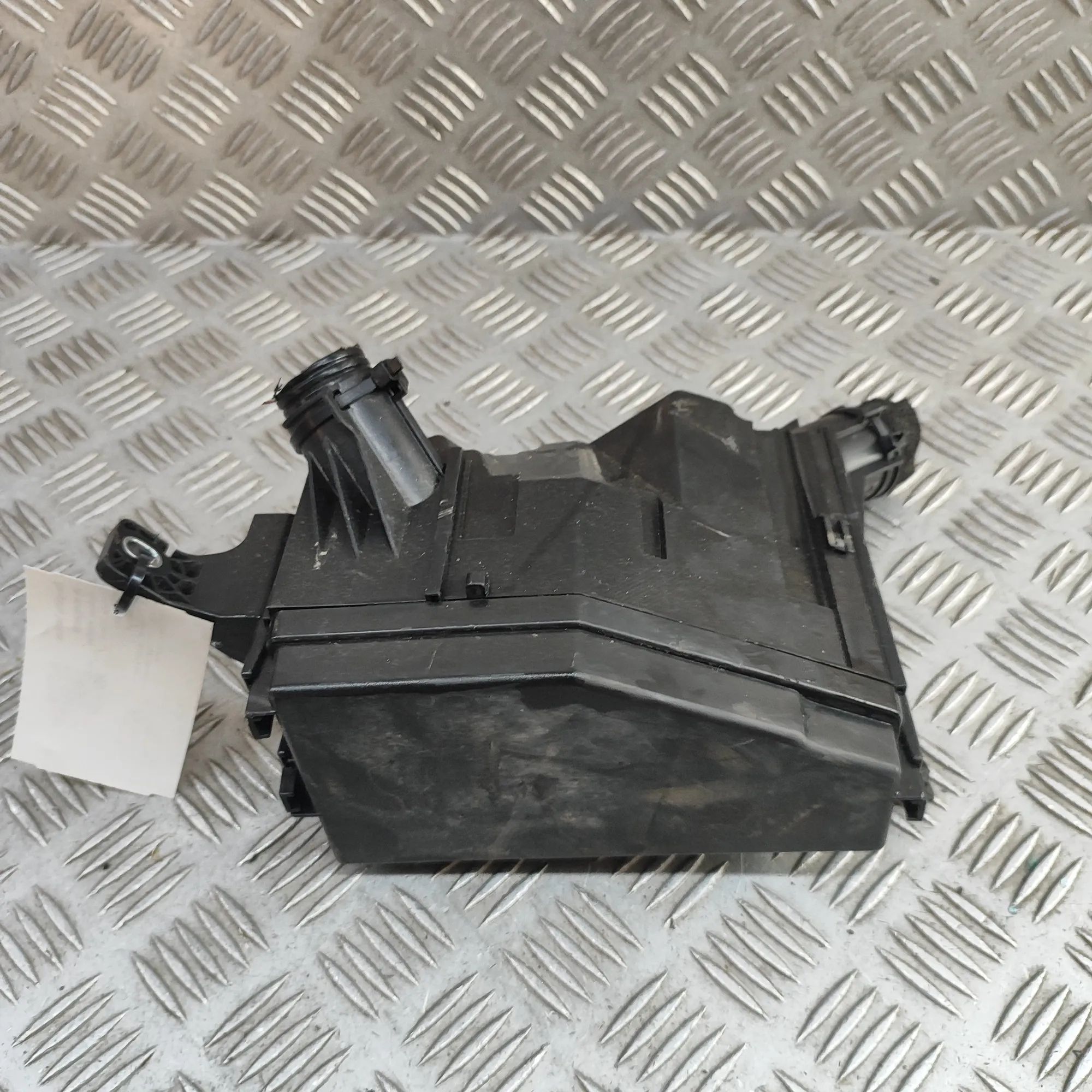Honda HR-V / e:Ny1 Fuse Box Module Fuse Box Module — HONDA E:NY1 (2023-...) — 3220...