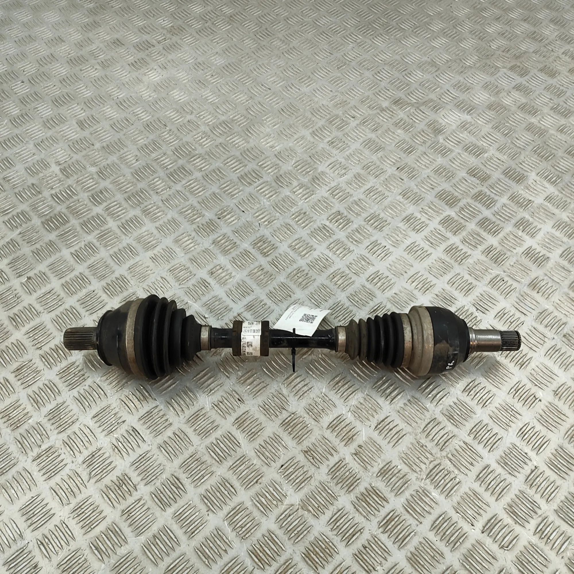 Mercedes-Benz CLA (C118) Front Left Driveshaft Front Left Driveshaft — MERCEDES BENZ CLA (Coup...