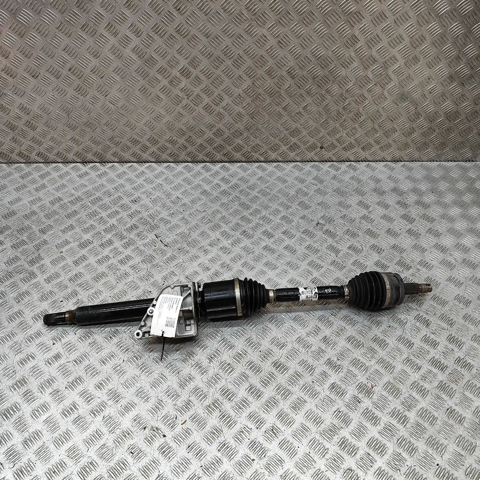 Jeep Compass Front Right Driveshaft Front Right Driveshaft — JEEP COMPASS (MP) (201...