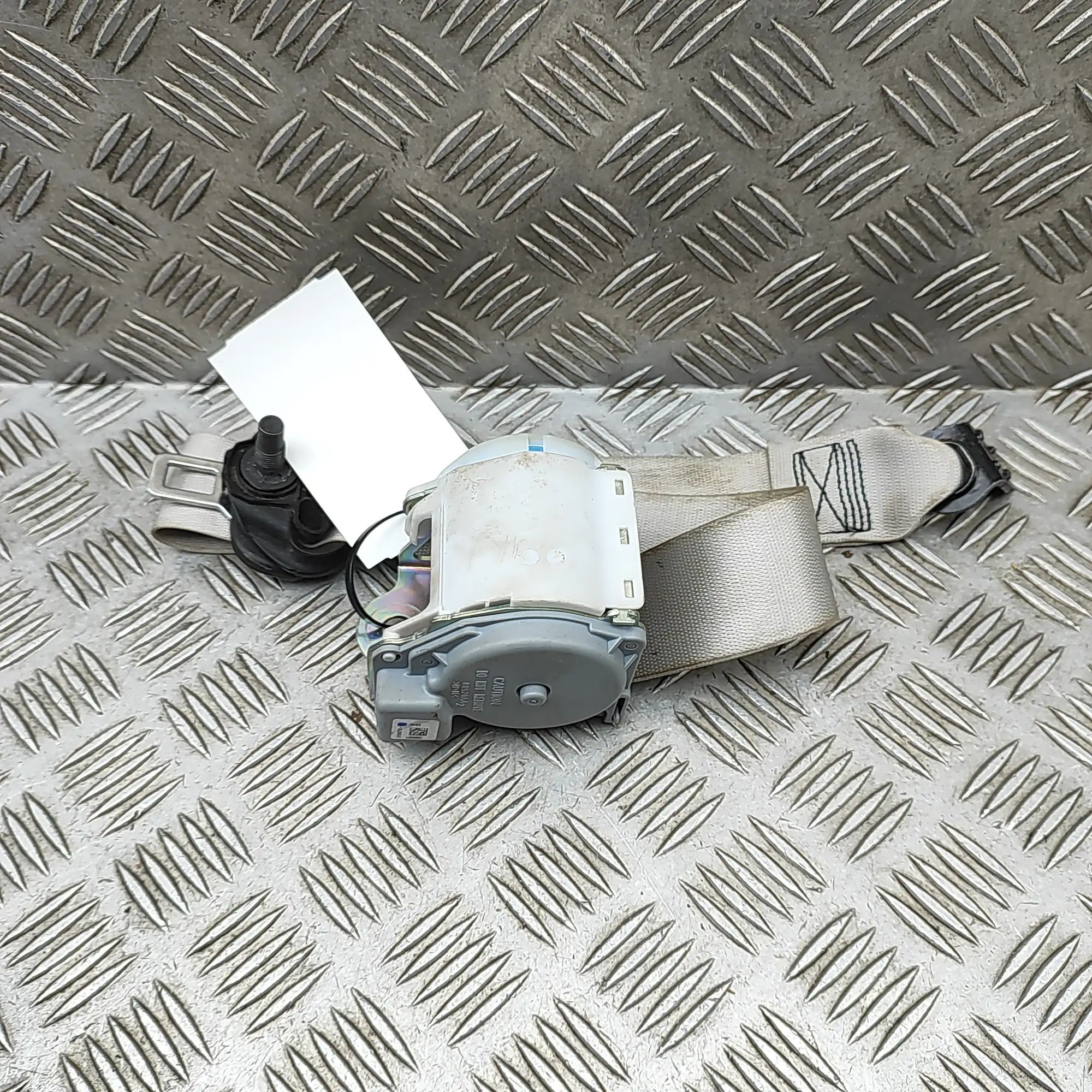 Porsche 911 (992) Rear Left Seatbelt Rear Left Seatbelt — PORSCHE 911 (992) (2019-.....