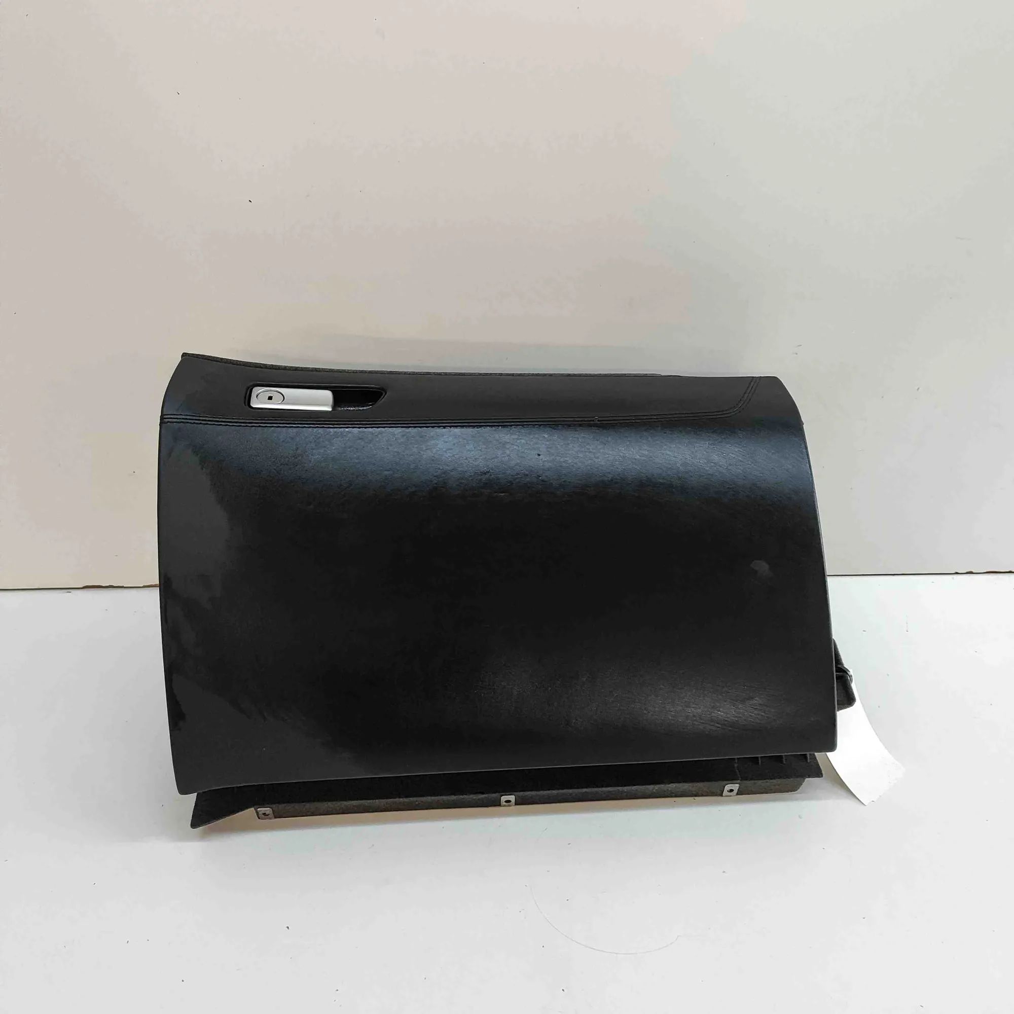 Mercedes-Benz ML / GLE (W166) Glove Compartment Glove compartment — MERCEDES BENZ GLE (Coupe C2...