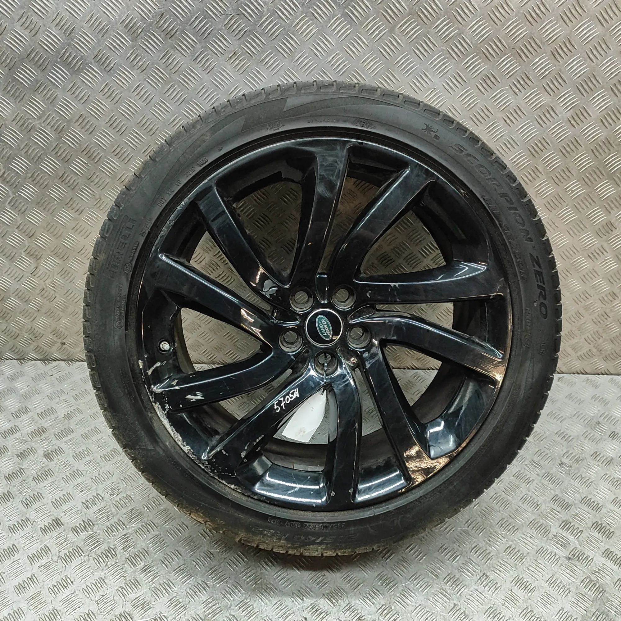 Land Rover Discovery Alloy Wheel Alloy wheel — LAND ROVER DISCOVERY (V L462) (20...
