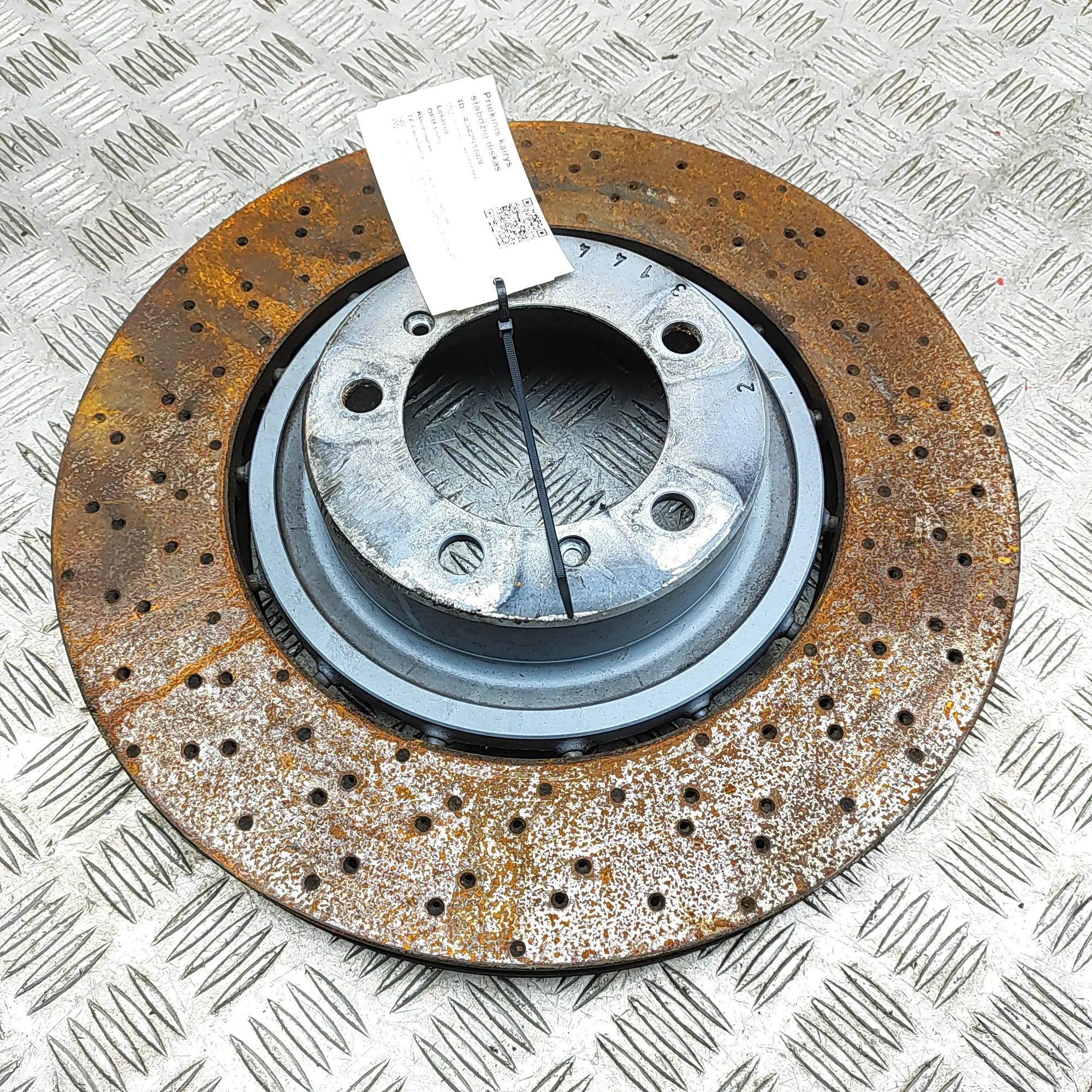 Porsche 911 (991) Front Left Brake Disc Front Left Brake Disc — PORSCHE 911 (991) (2011...