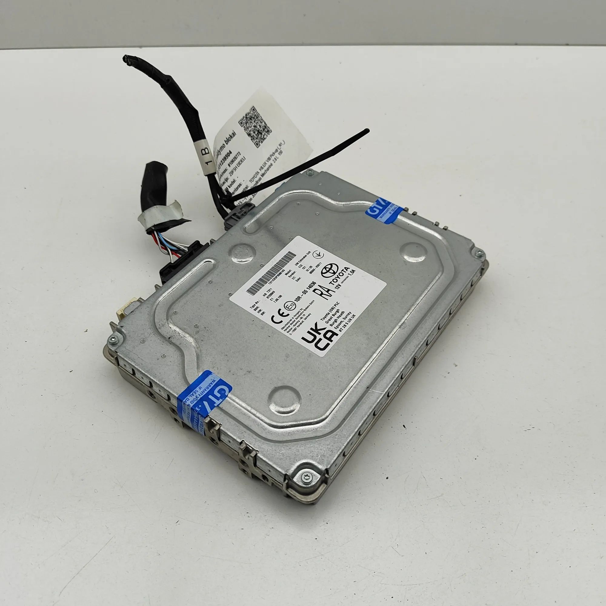 Toyota Hilux Navigation Control Unit Navigation Control Unit — TOYOTA HILUX (VIII Pi...