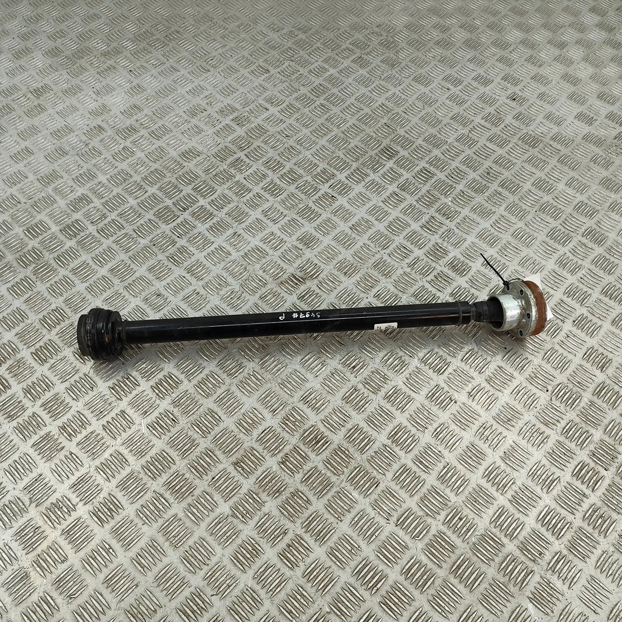Alfa-Romeo Stelvio Gearbox Short Propshaft Gearbox Short Propshaft — ALFA ROMEO STELVIO (9...