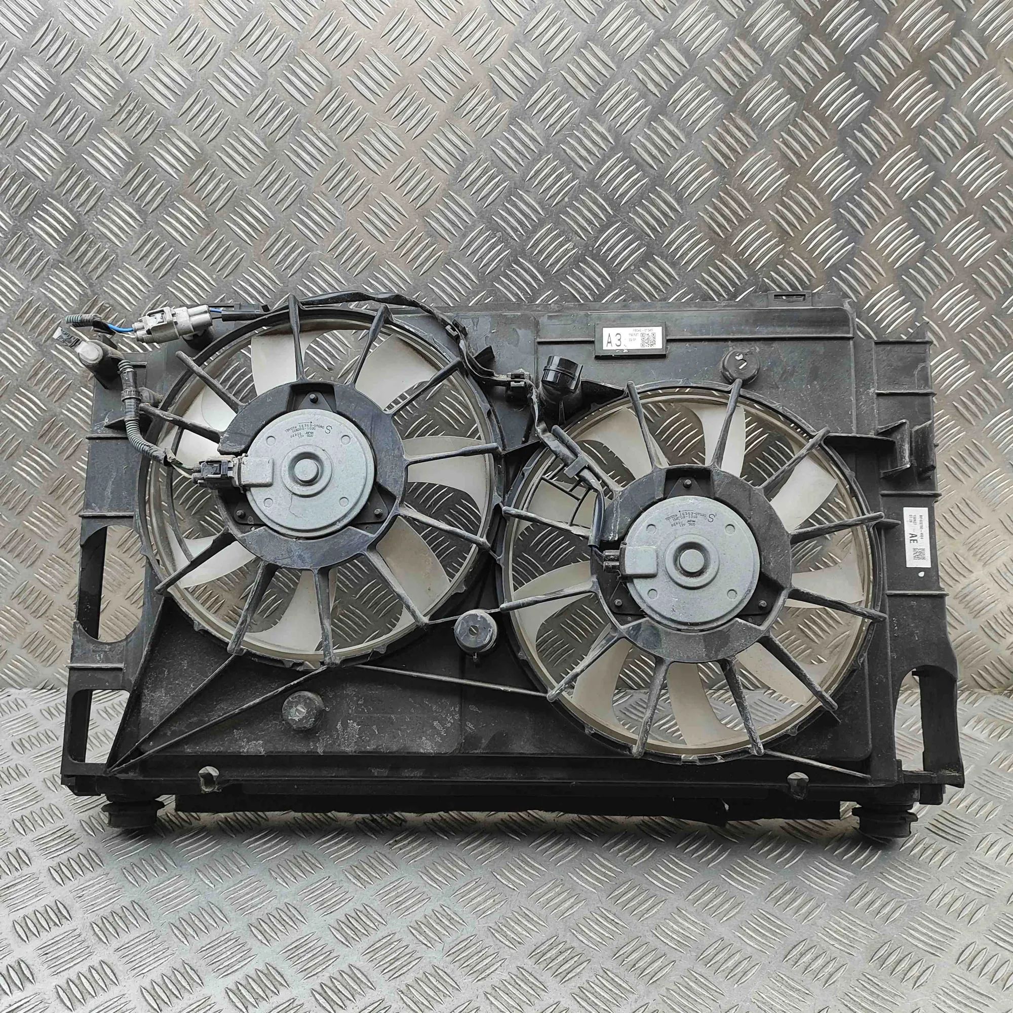Toyota Auris Engine Cooling Fan Shroud Engine Cooling Fan Shroud — TOYOTA AURIS (TOURI...
