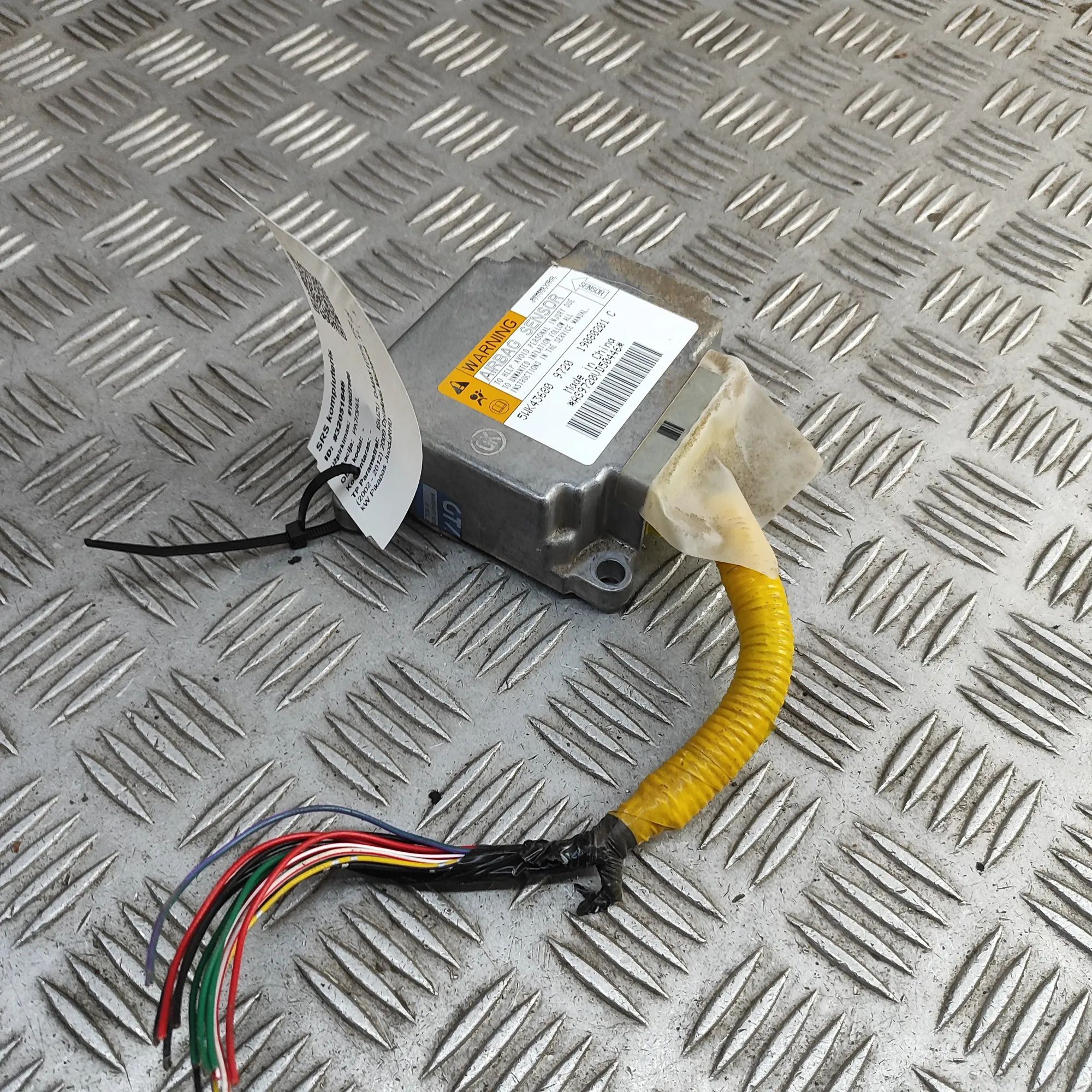 Isuzu D-Max SRS Control Unit SRS Control Unit — ISUZU D-MAX (I TFR, TFS) (20...