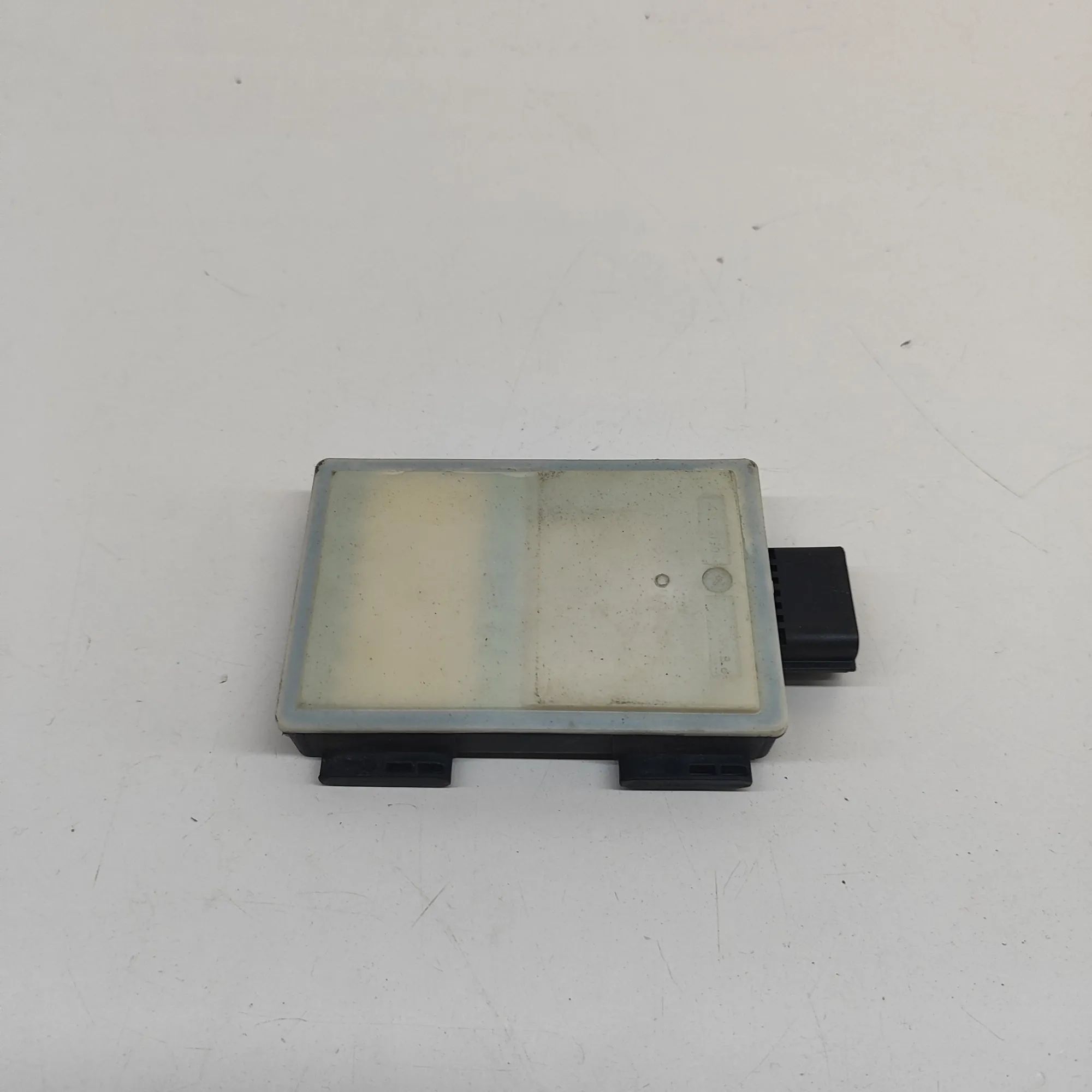 Land Rover Range Rover Sport (L461) Blind Spot Control Module Blind Spot Control Module — LAND ROVER RANGE RO...