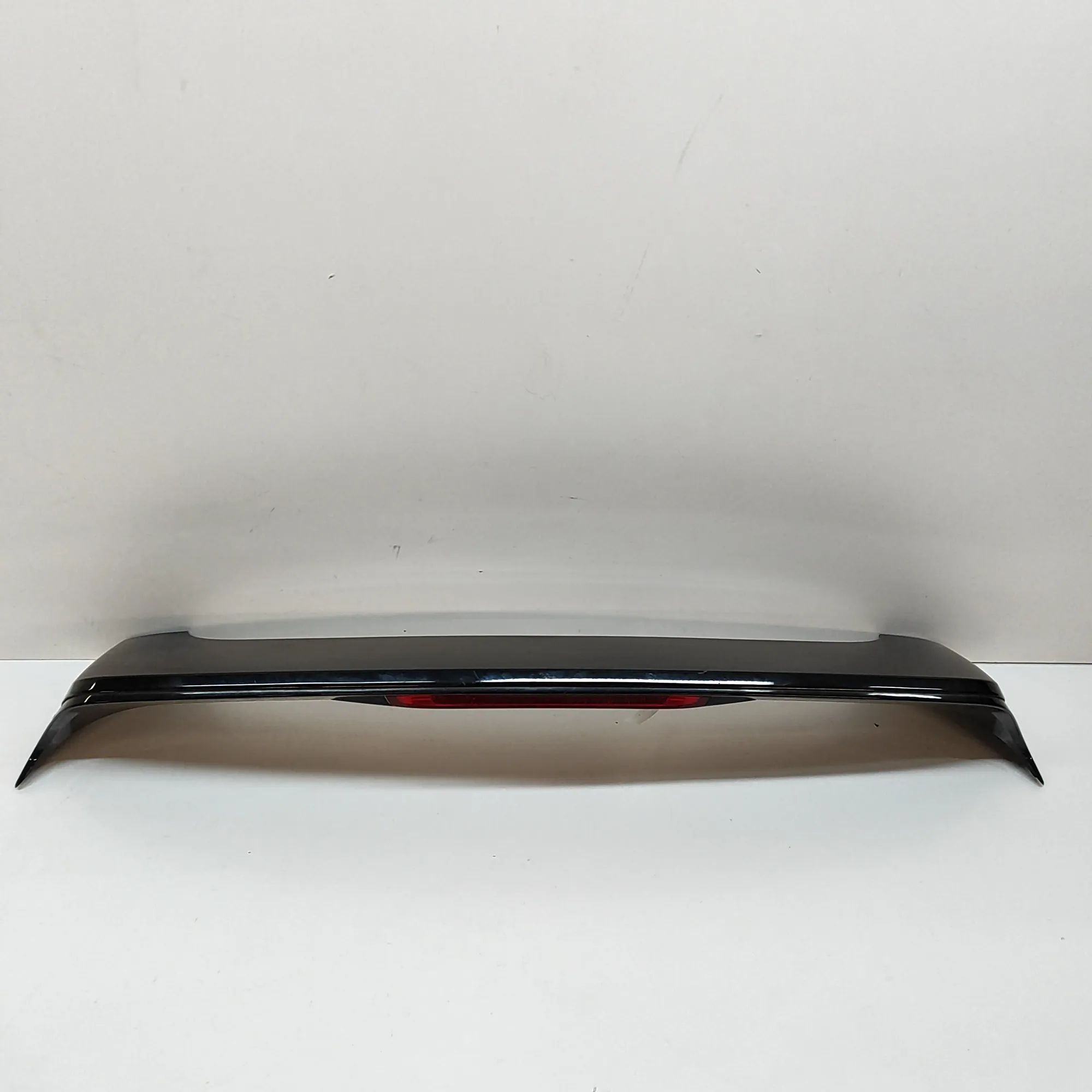 Hyundai Santa Fe Tailgate Bootlid Spoiler Tailgate Bootlid Spoiler — HYUNDAI SANTA (FÉ IV...