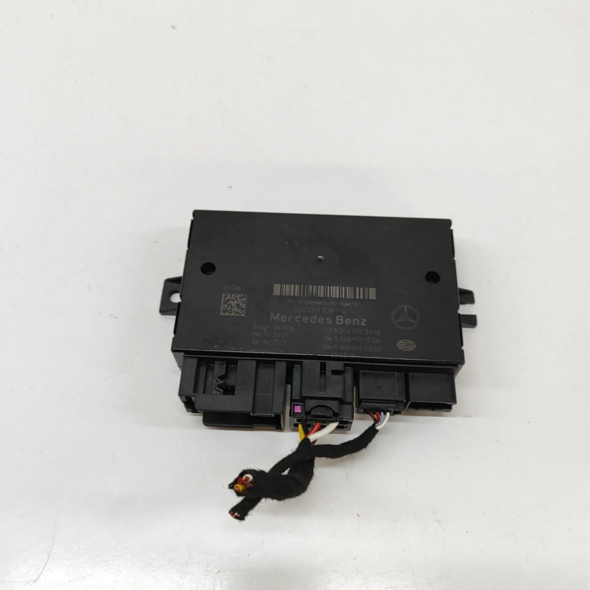 Infiniti Q30 Tow Hook Control Unit