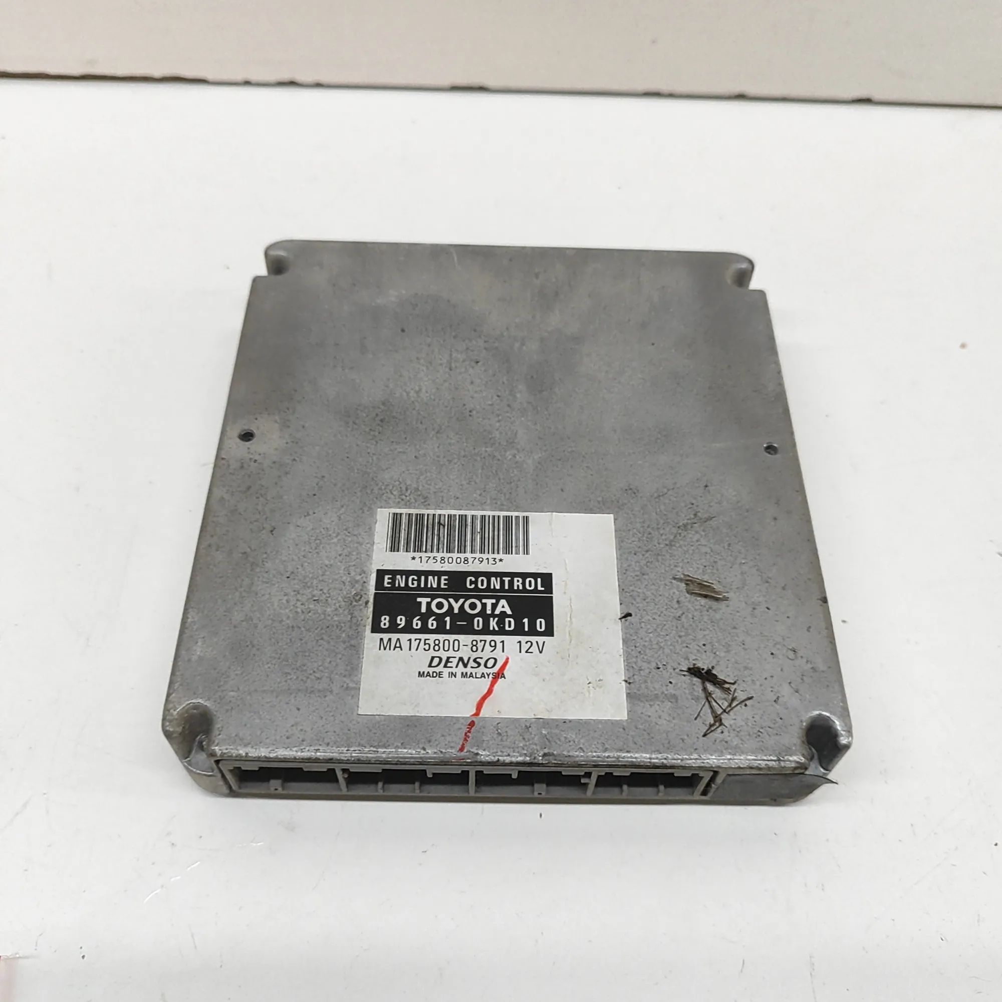Toyota Hilux Engine Control Unit Engine Control Unit — TOYOTA HILUX (VII Pick-up...
