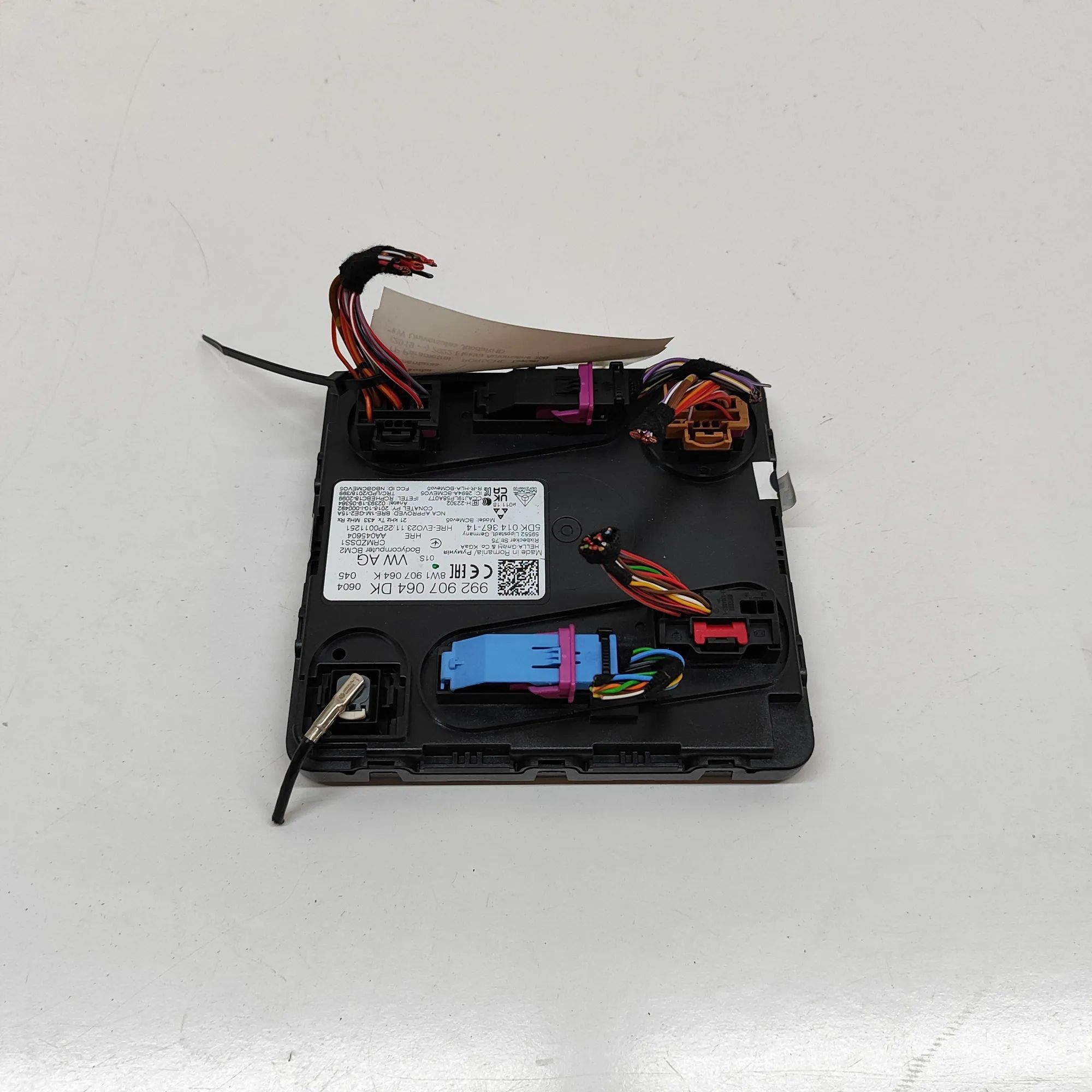 Porsche Taycan Comfort Control Unit Comfort Control Unit — PORSCHE TAYCAN (2019-......