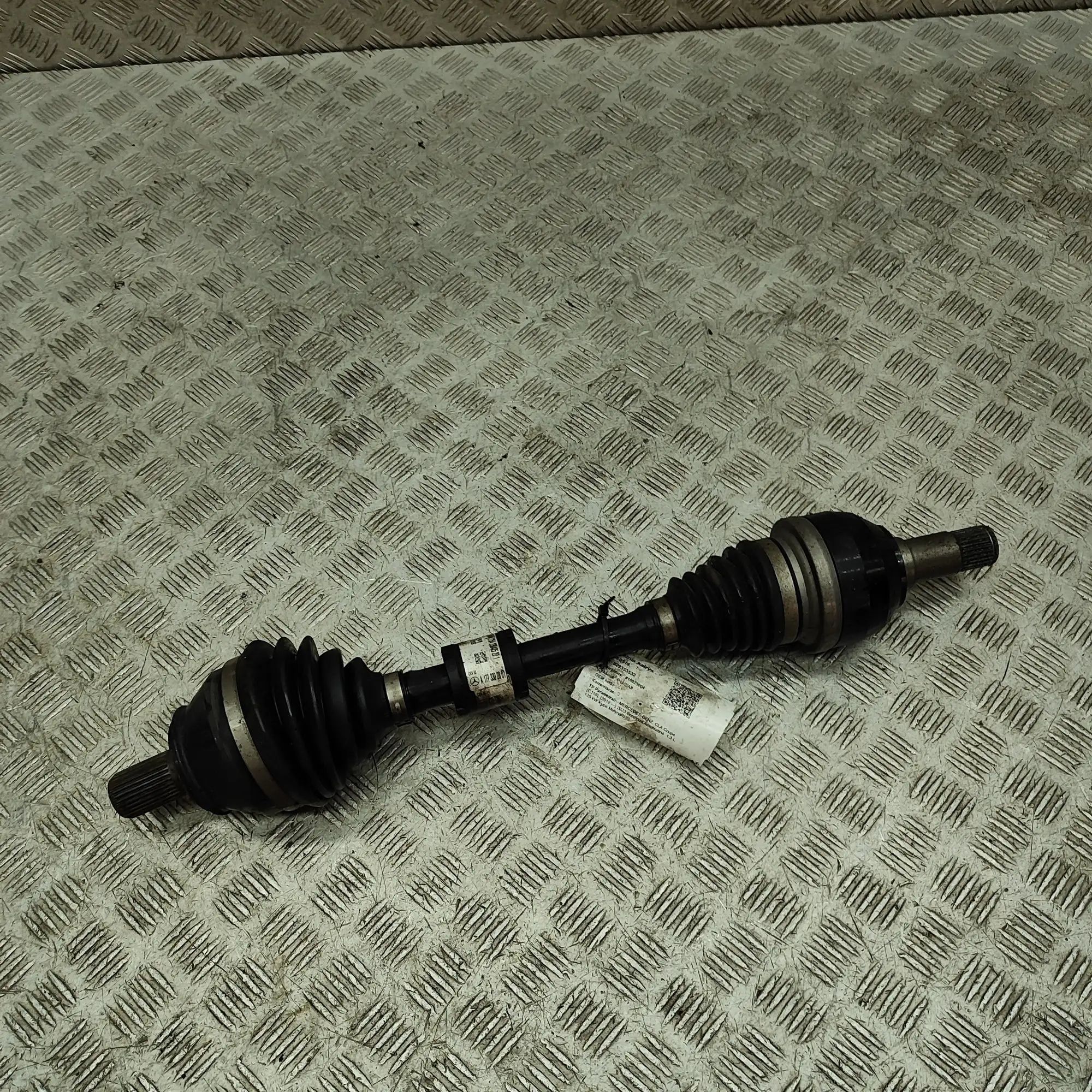Mercedes-Benz CLA (C118) Front Left Driveshaft Front Left Driveshaft — MERCEDES BENZ CLA (Coup...