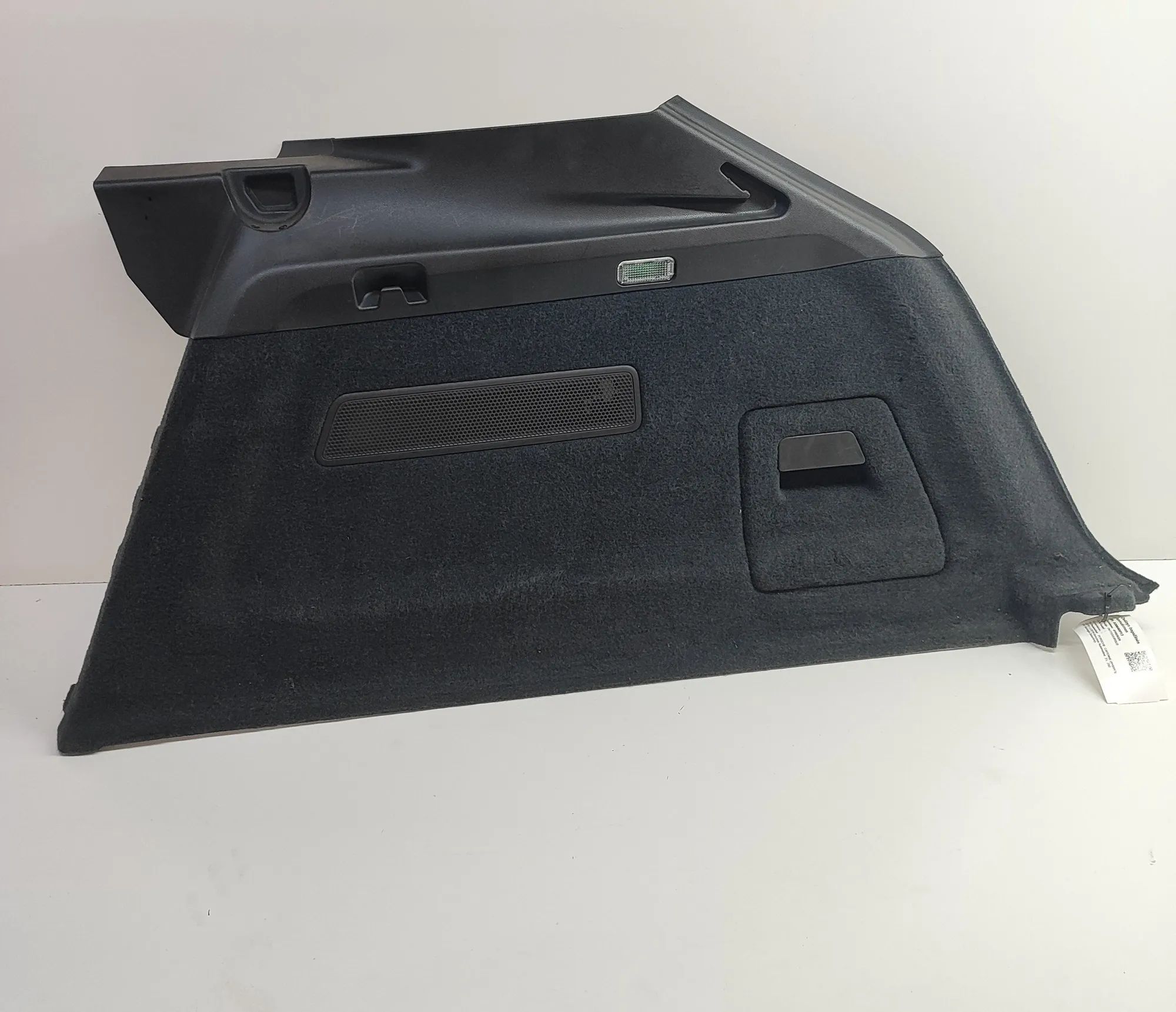 Porsche Cayenne Right Side Trunk Trim Right Side Trunk Trim — PORSCHE CAYENNE (9Y0/9Y...