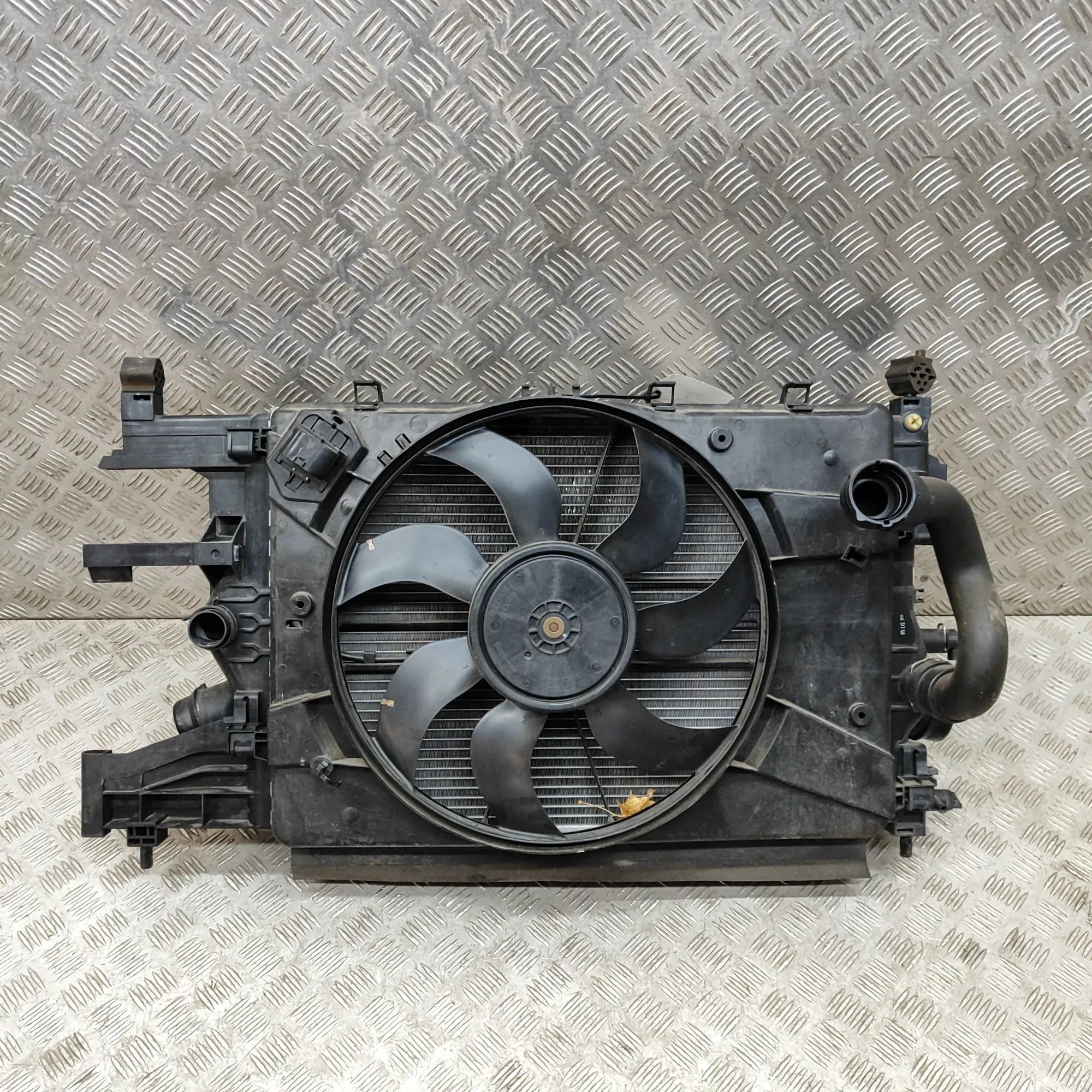 Opel Cascada Cooling Radiator Pack Cooling Radiator Pack — OPEL CASCADA (W13) (201...