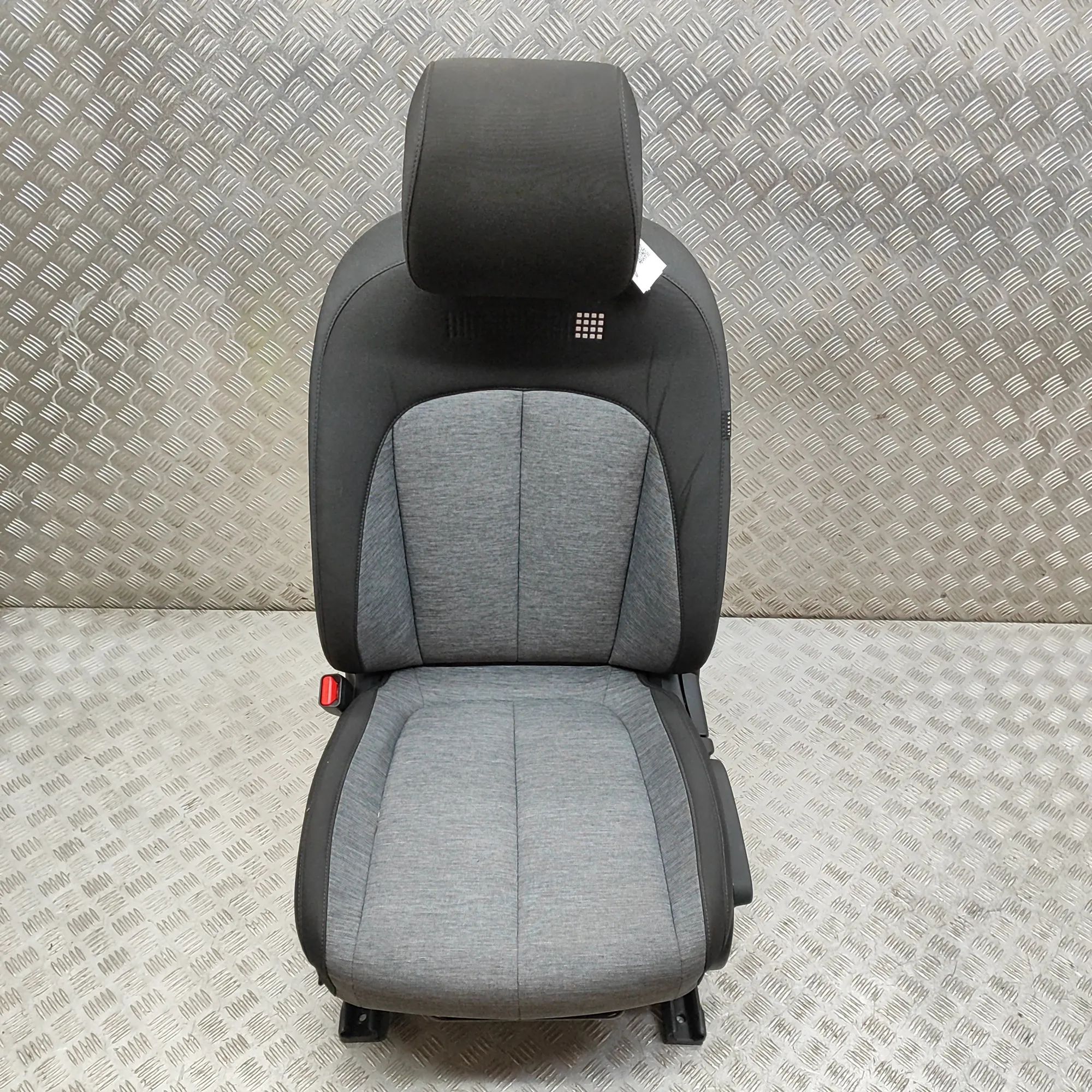 Hyundai Ioniq Front Left Seat Front left seat — HYUNDAI IONIQ (5 NE) (2020-.....