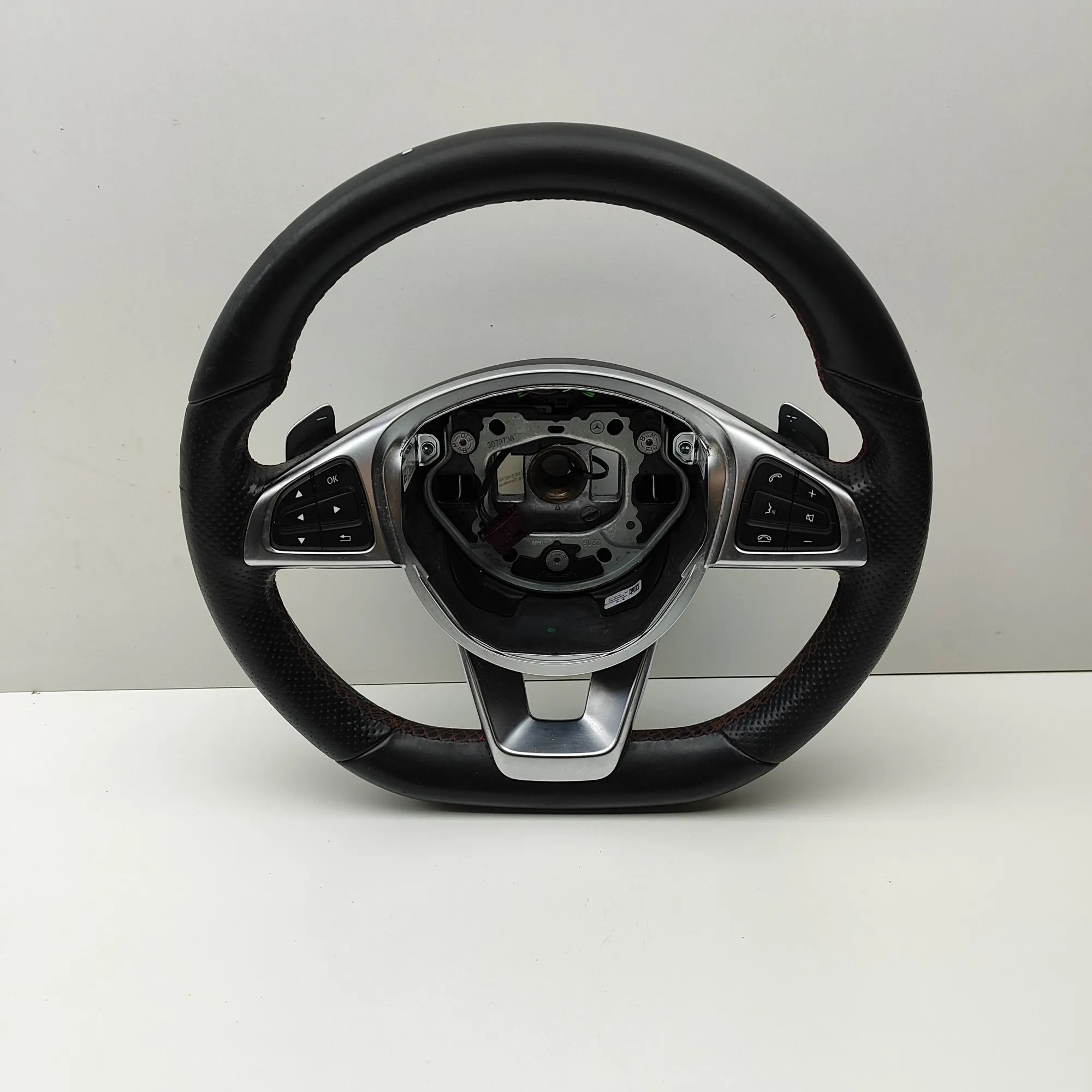 Mercedes-Benz CLA (C117) steering wheel Steering Wheel — MERCEDES BENZ CLA (Coupe C117)...