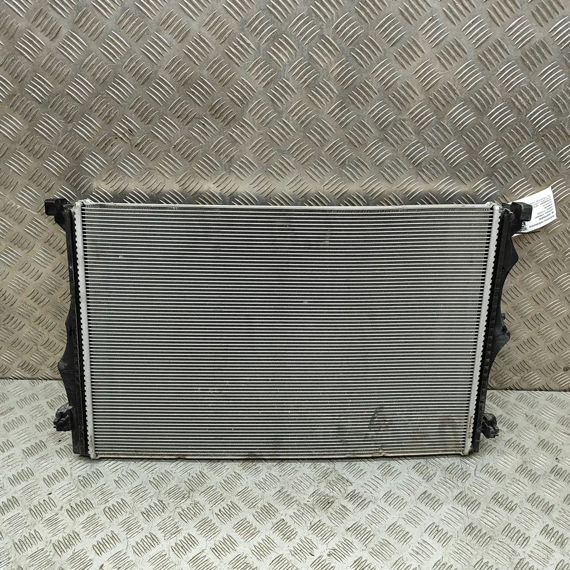 Mercedes-Benz CLA (C118) Cooling Radiator Cooling Radiator — MERCEDES BENZ CLA (Coupe C11...