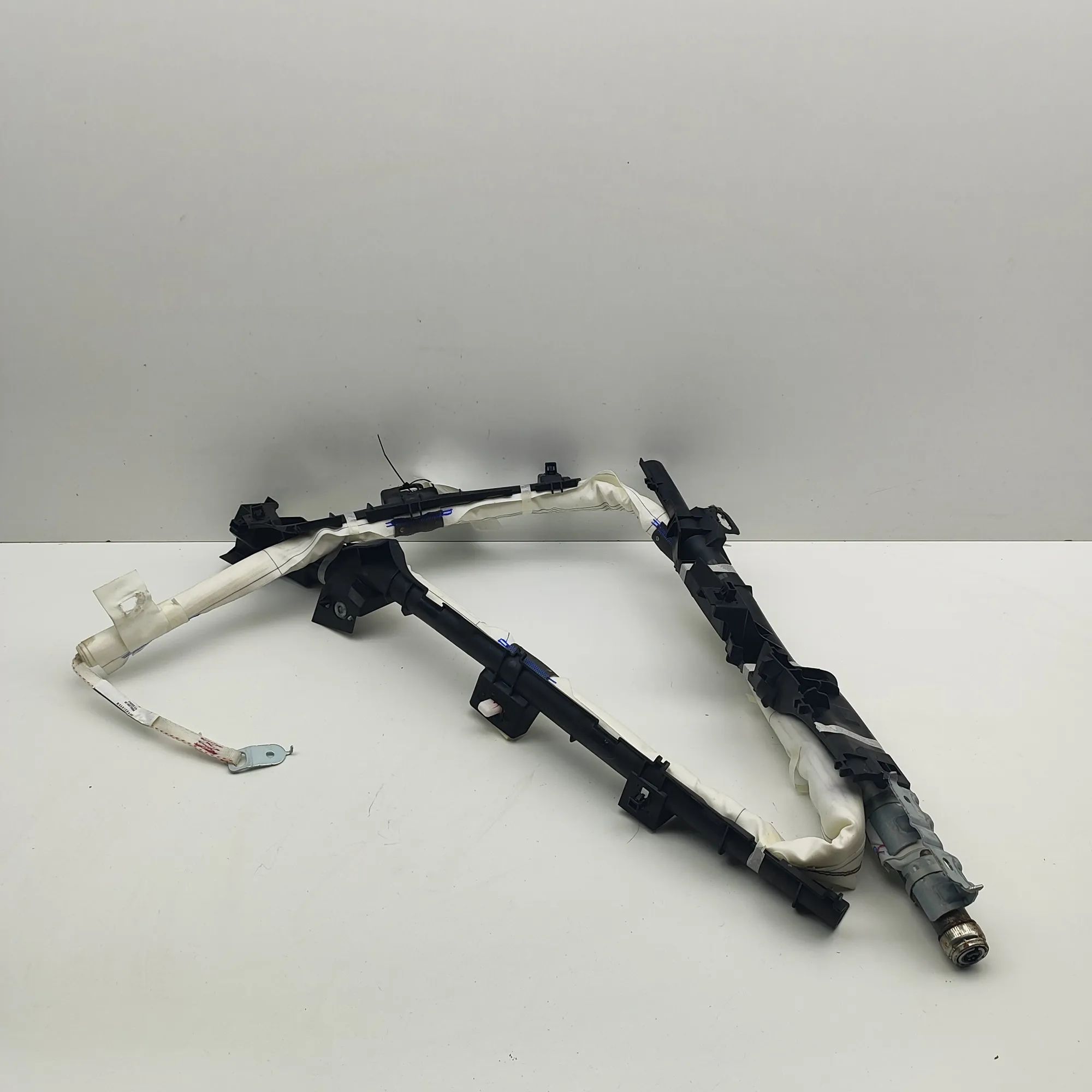Toyota RAV4 (XA40) Left Side Roof Safety Curtain SRS Left Side Roof Safety Curtain SRS — TOYOTA RAV ...