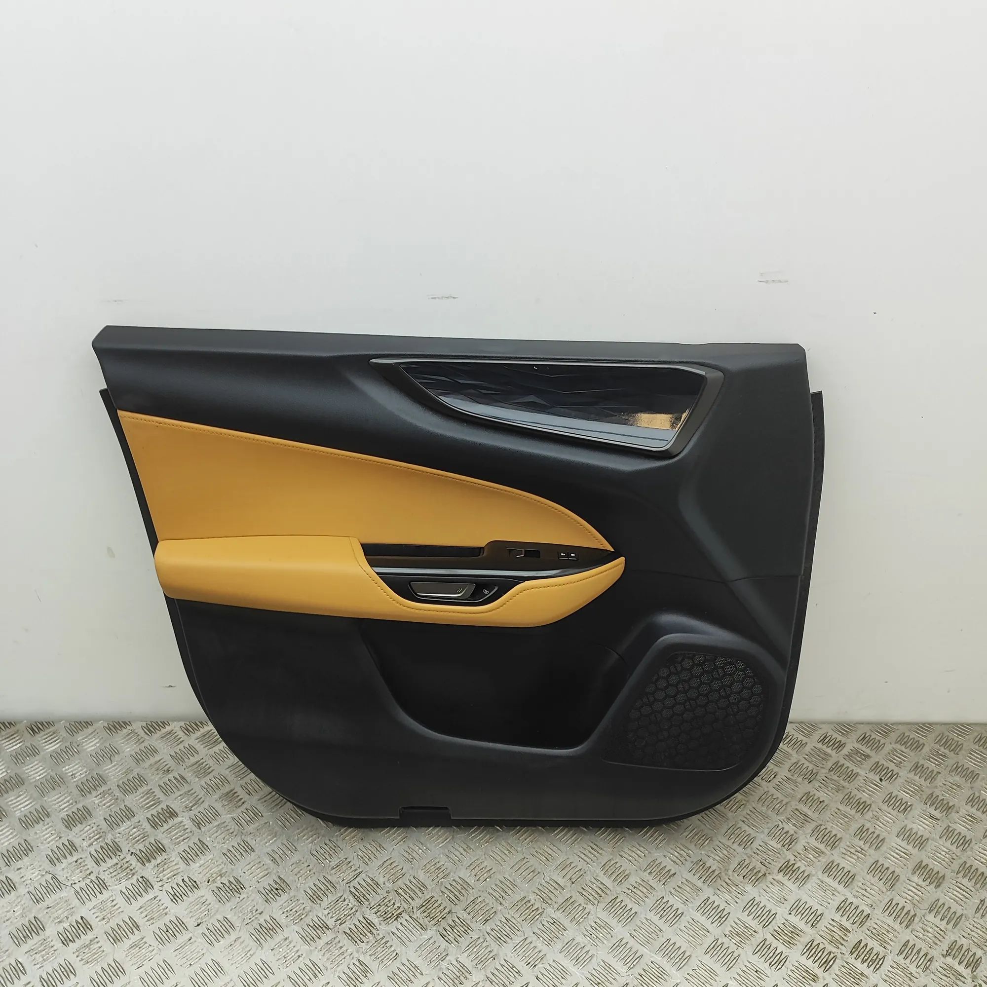 Lexus NX Front Left Door Panel Front Left Door Panel — LEXUS NX (II _A2_, _H2_...