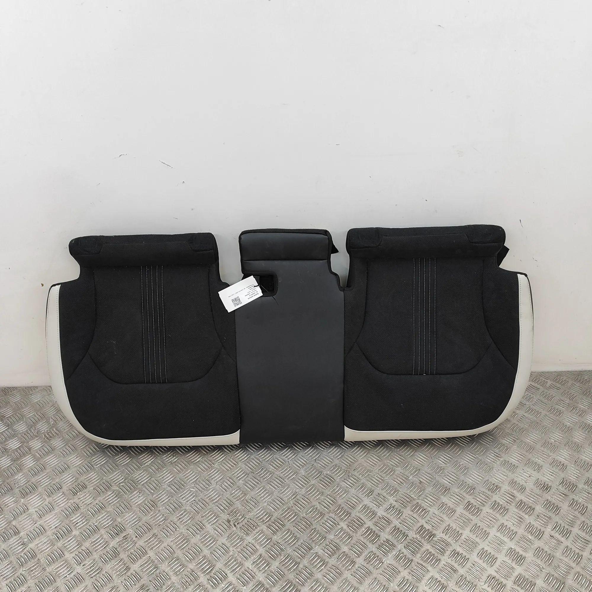Kia EV6 Rear seat Rear seat — KIA EV6 (CV) (2021-...) — 89100-CV1...