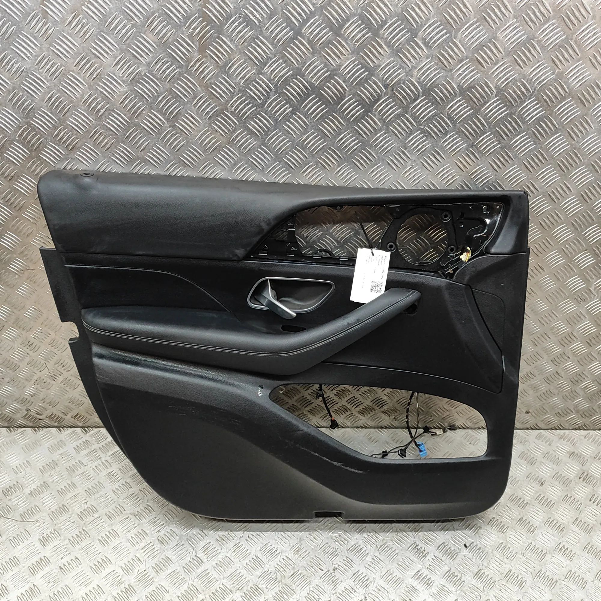 Mercedes-Benz GLS (X167) Front Left Door Panel Front Left Door Panel — MERCEDES BENZ GLS (X167...
